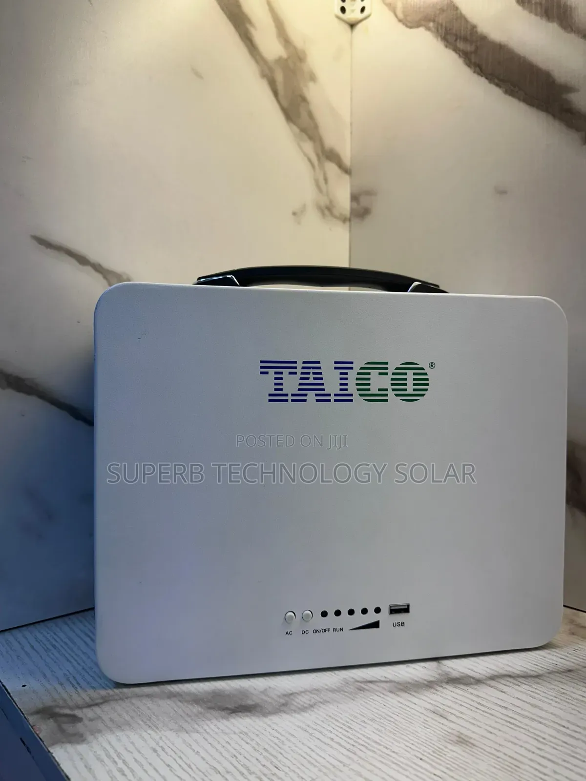 300w Inverter and 1kw Lithium Battery All in One Solar System