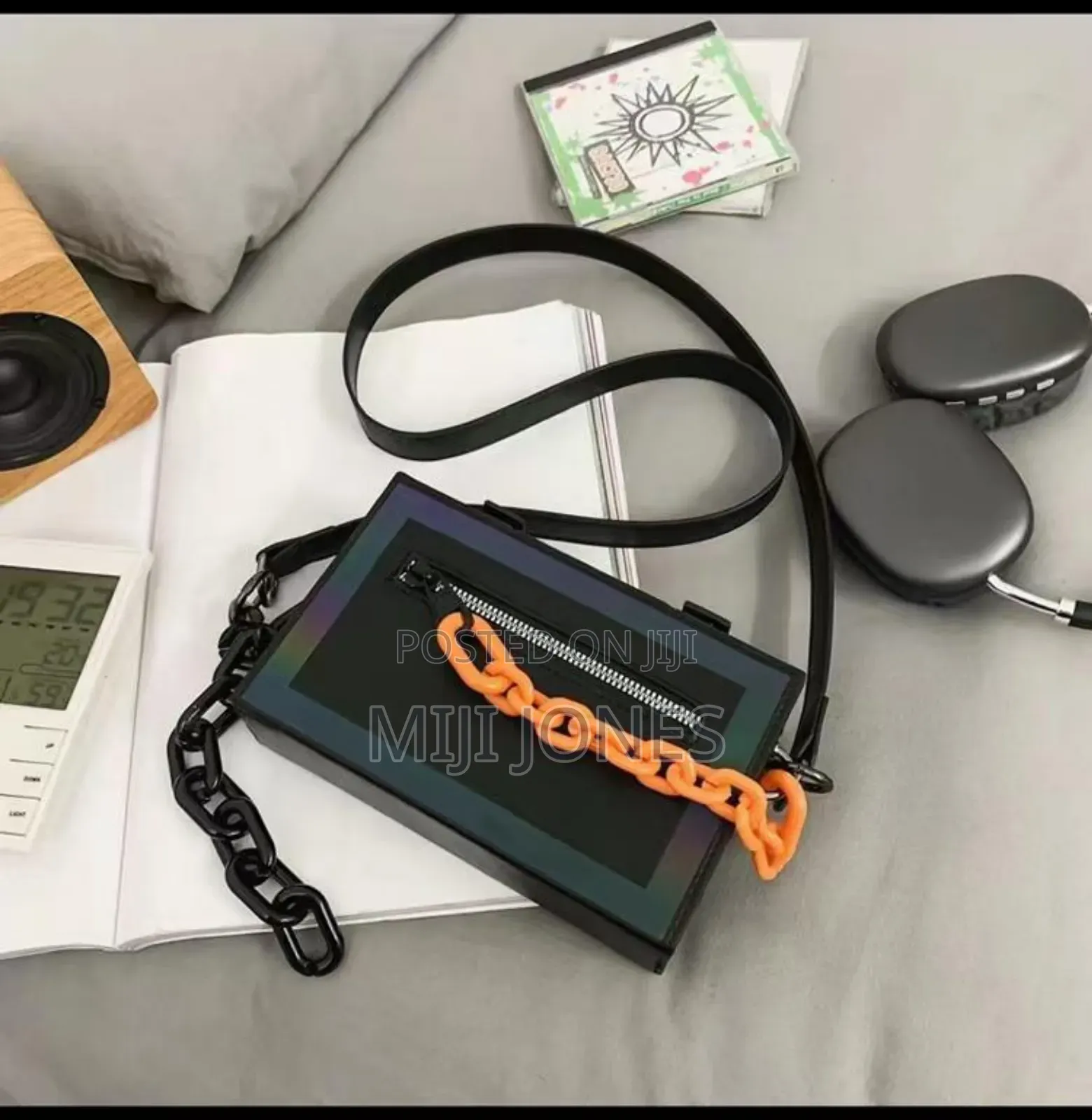 *Hardcase Off‐White Cross‐Body Bag – Sleek Protection,Effortless Style