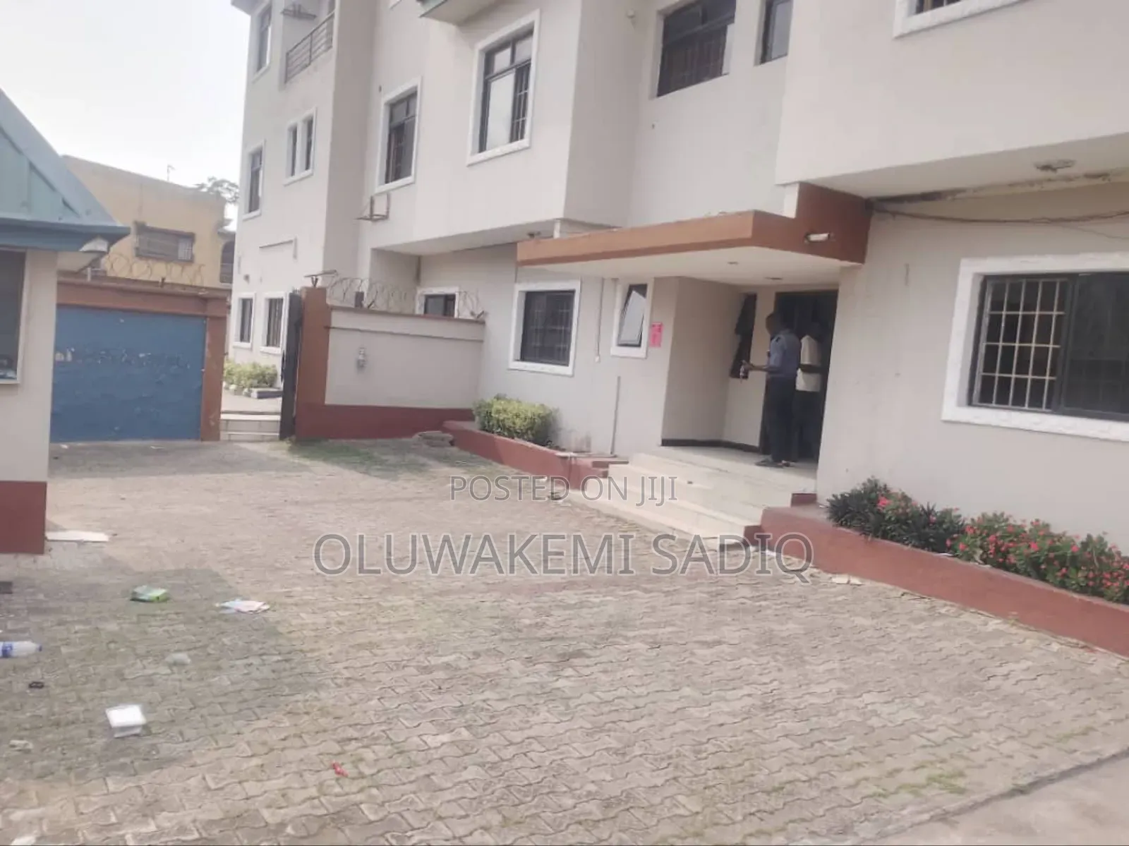 6bdrm Duplex in Gra Ikeja for rent