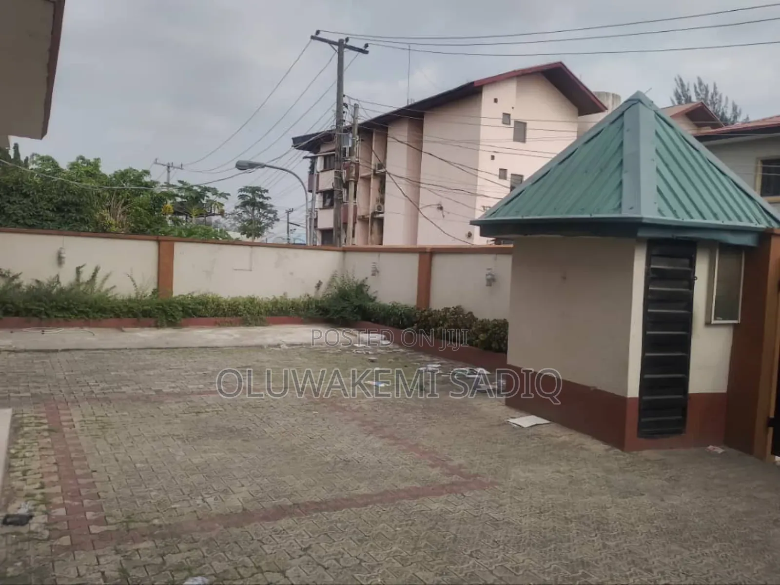 6bdrm Duplex in Gra Ikeja for rent