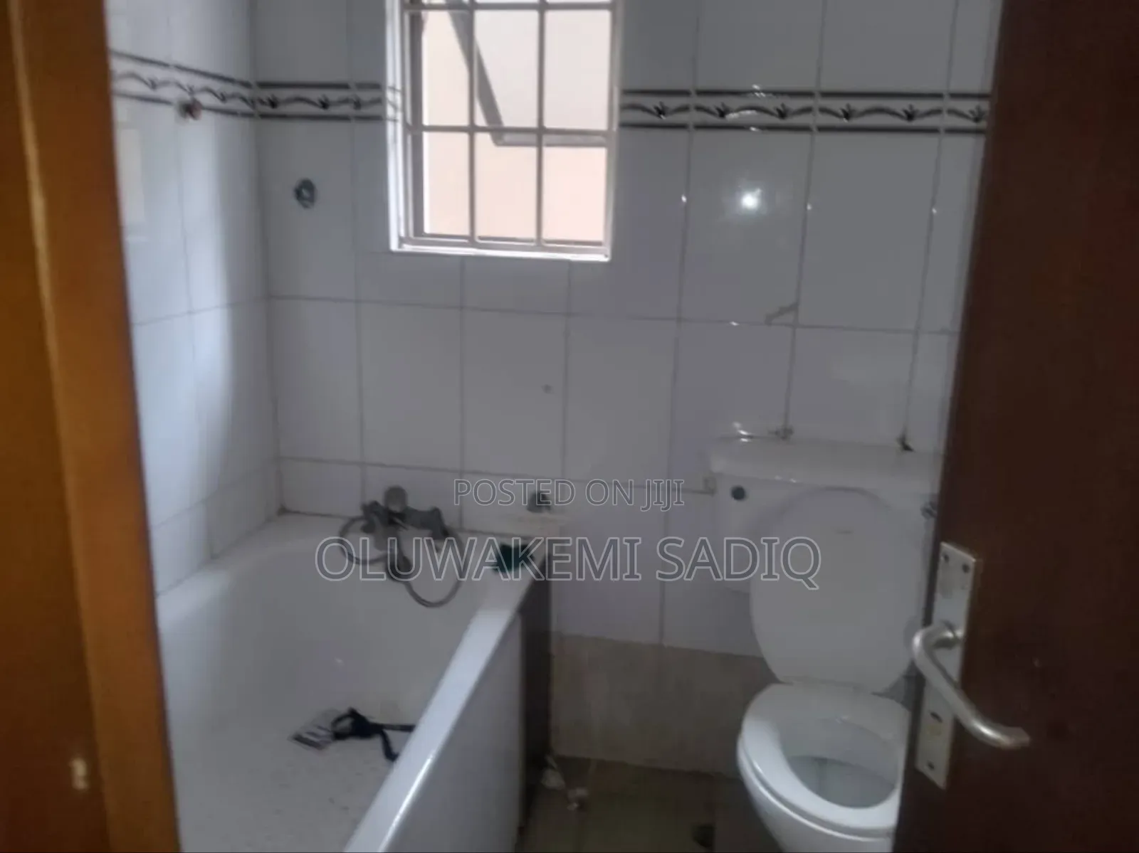 6bdrm Duplex in Gra Ikeja for rent