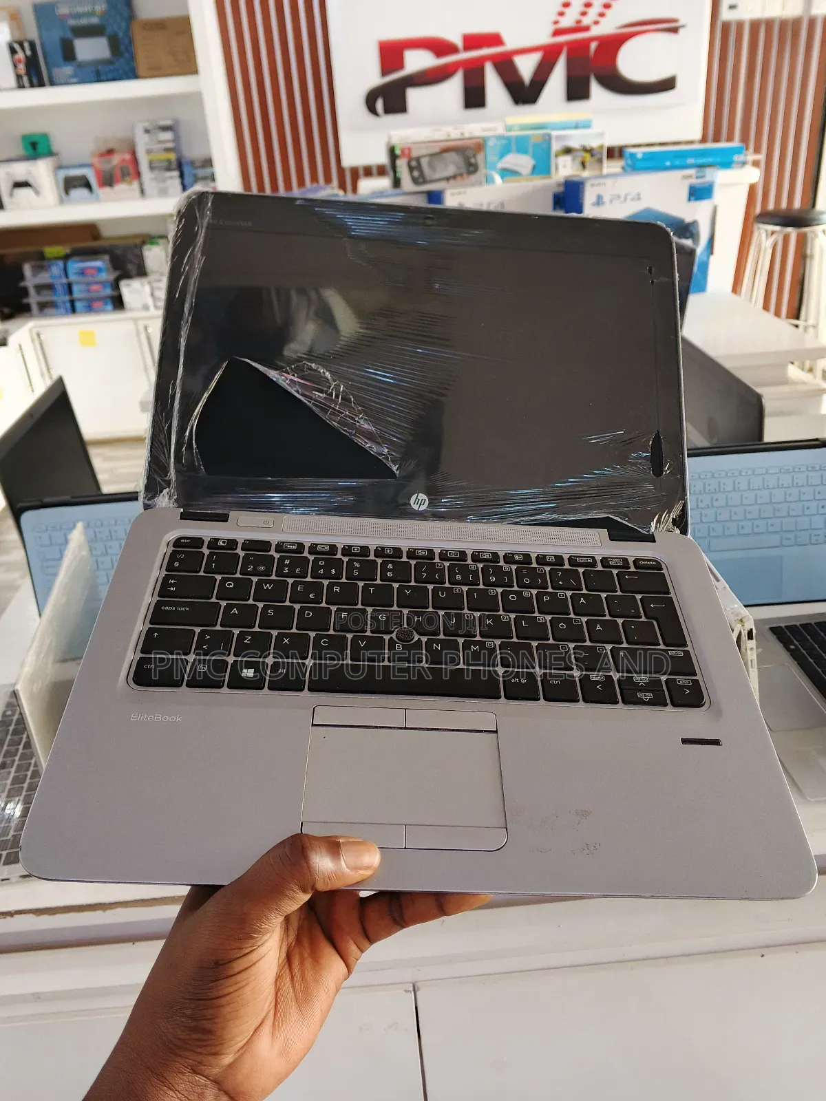 Laptop HP EliteBook 820 G3 8GB Intel Core I7 SSD 256GB