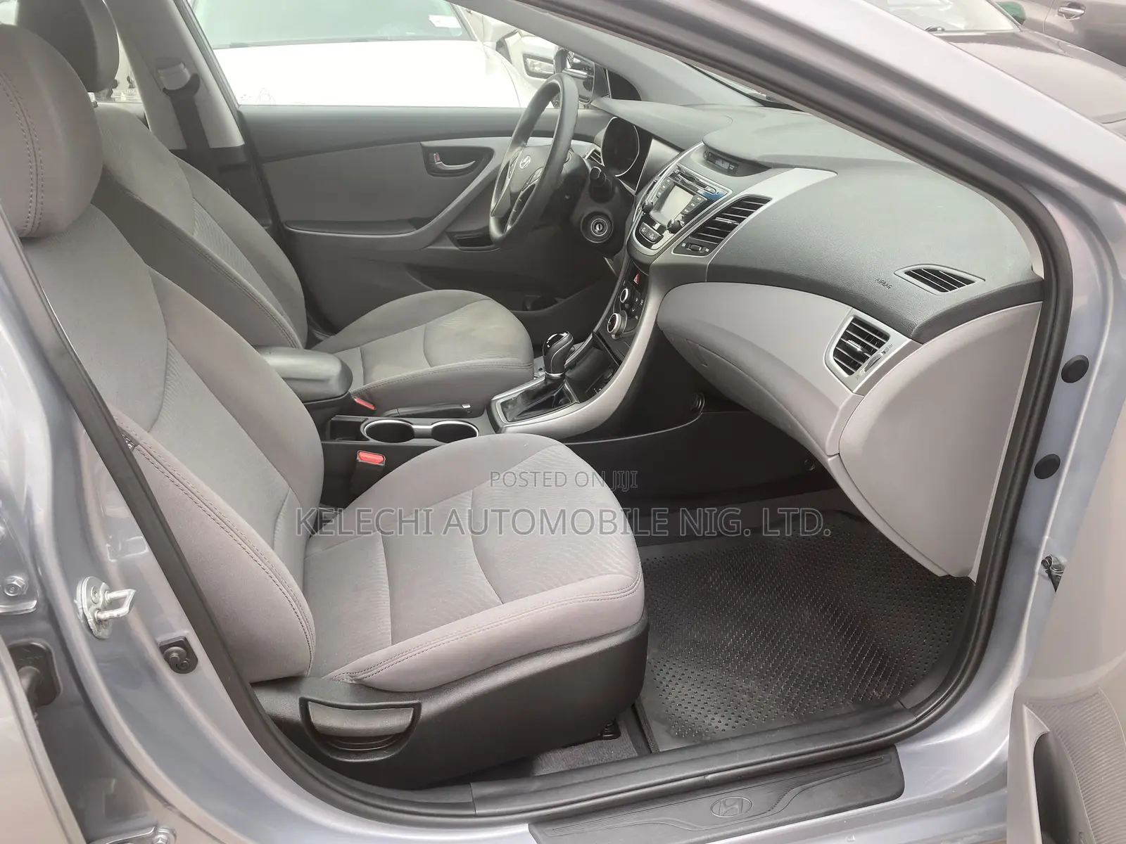 Hyundai Elantra Sport 4dr Sedan (2.0L 4cyl 6A) 2014 Gray