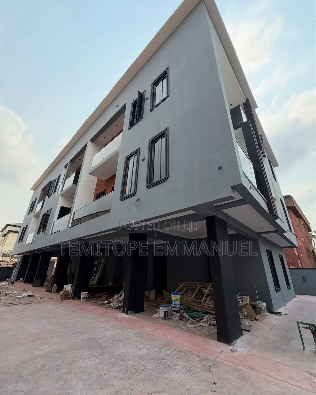 Furnished 5bdrm Duplex in Ajao Estate Ikeja for sale
