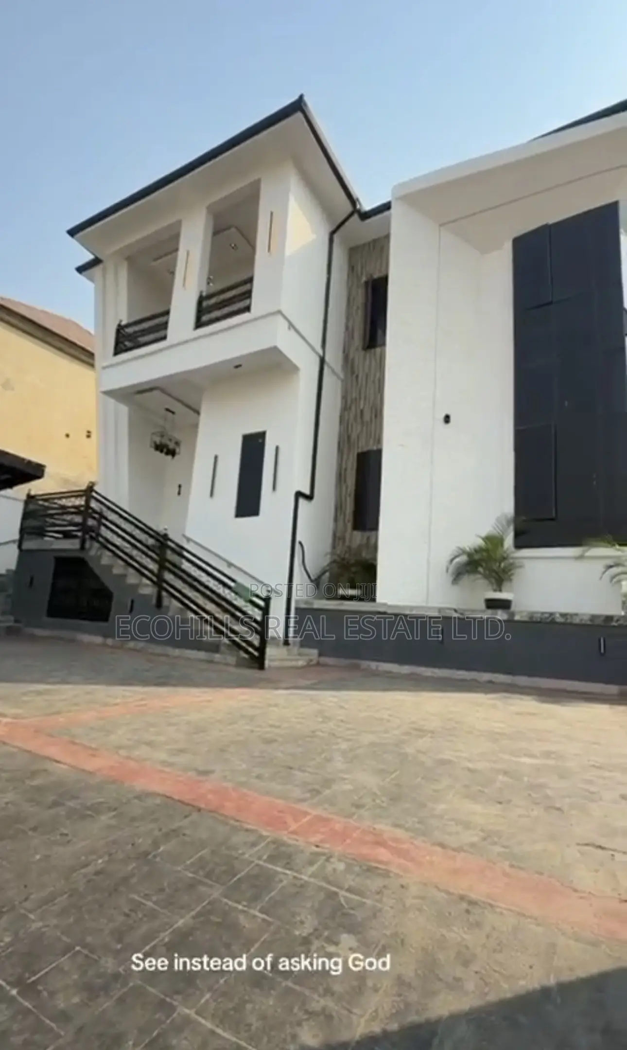 5bdrm Duplex in Asokoro for sale