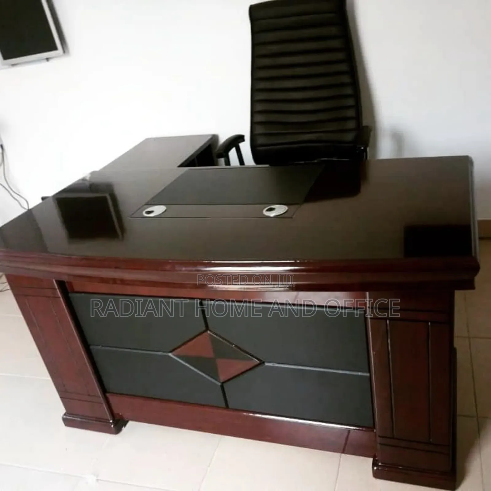 Star Face Office Table With Extension