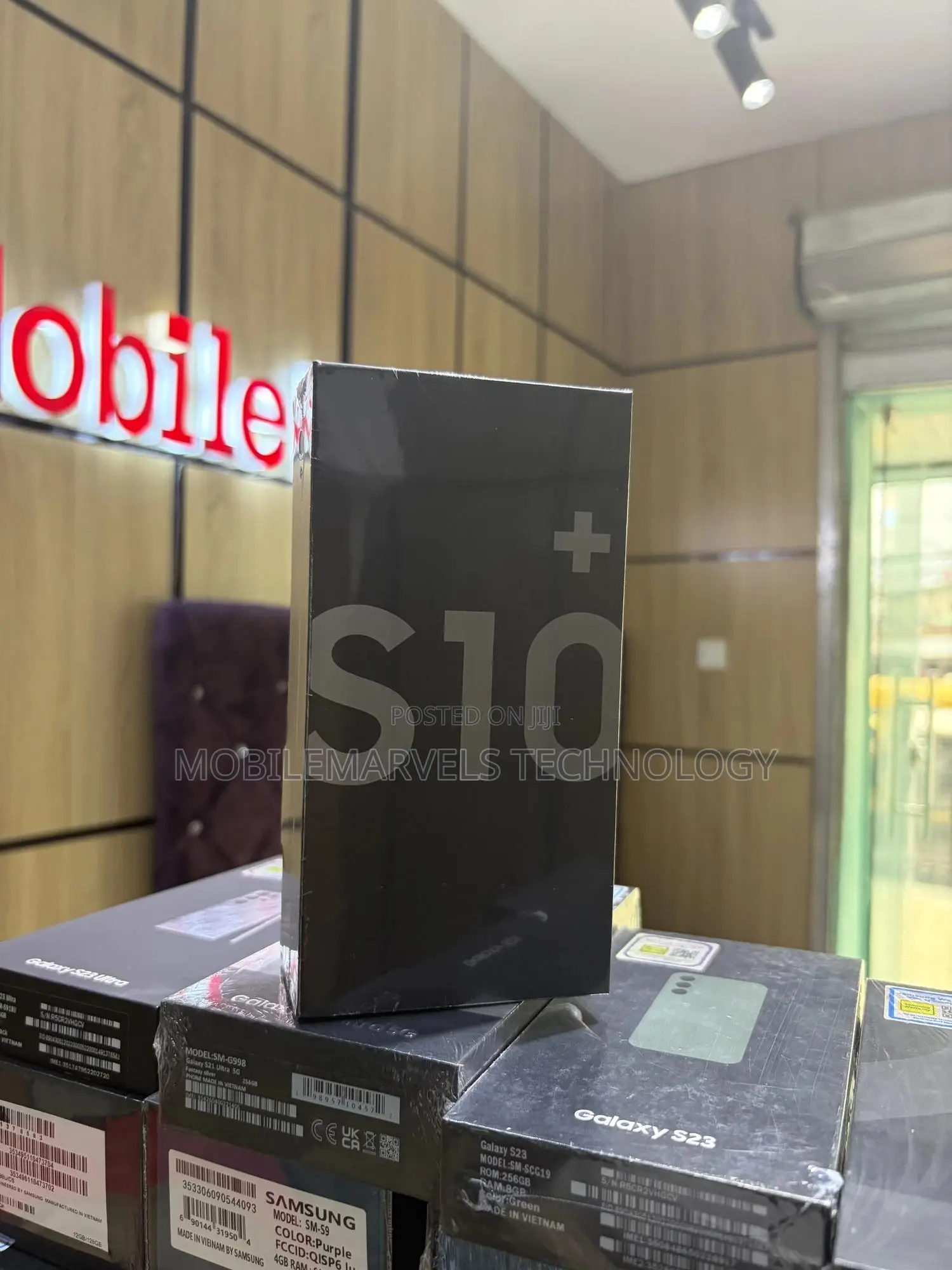 New Samsung Galaxy S10 Plus 128 GB Blue