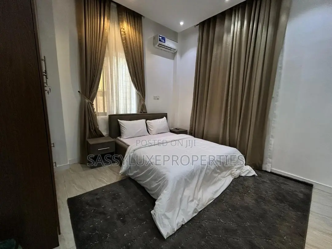 New Luxurious 2 Bedroom in Ikaja