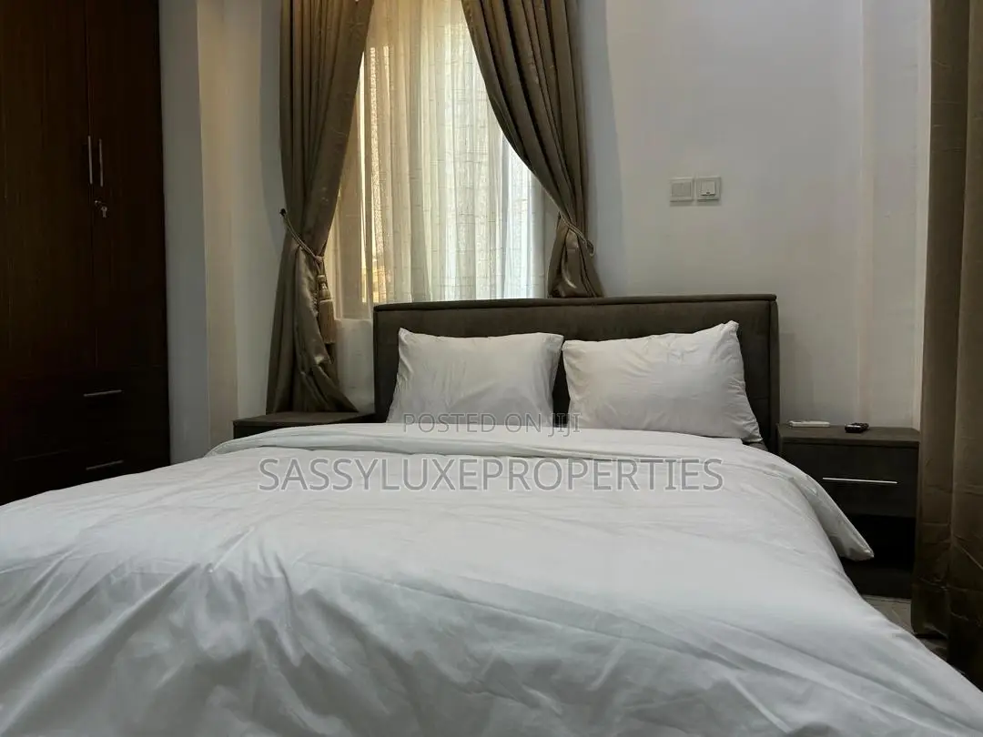 New Luxurious 2 Bedroom in Ikaja