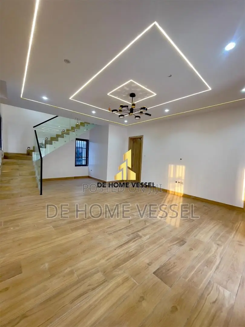 4bdrm Duplex in Ajah for sale