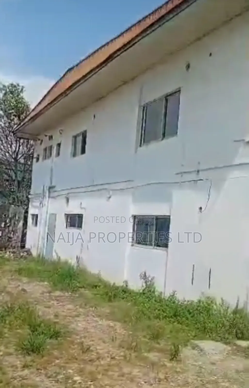 6 Bedroom Detached Duplex on 1000sqm at Victoria Island for Rent