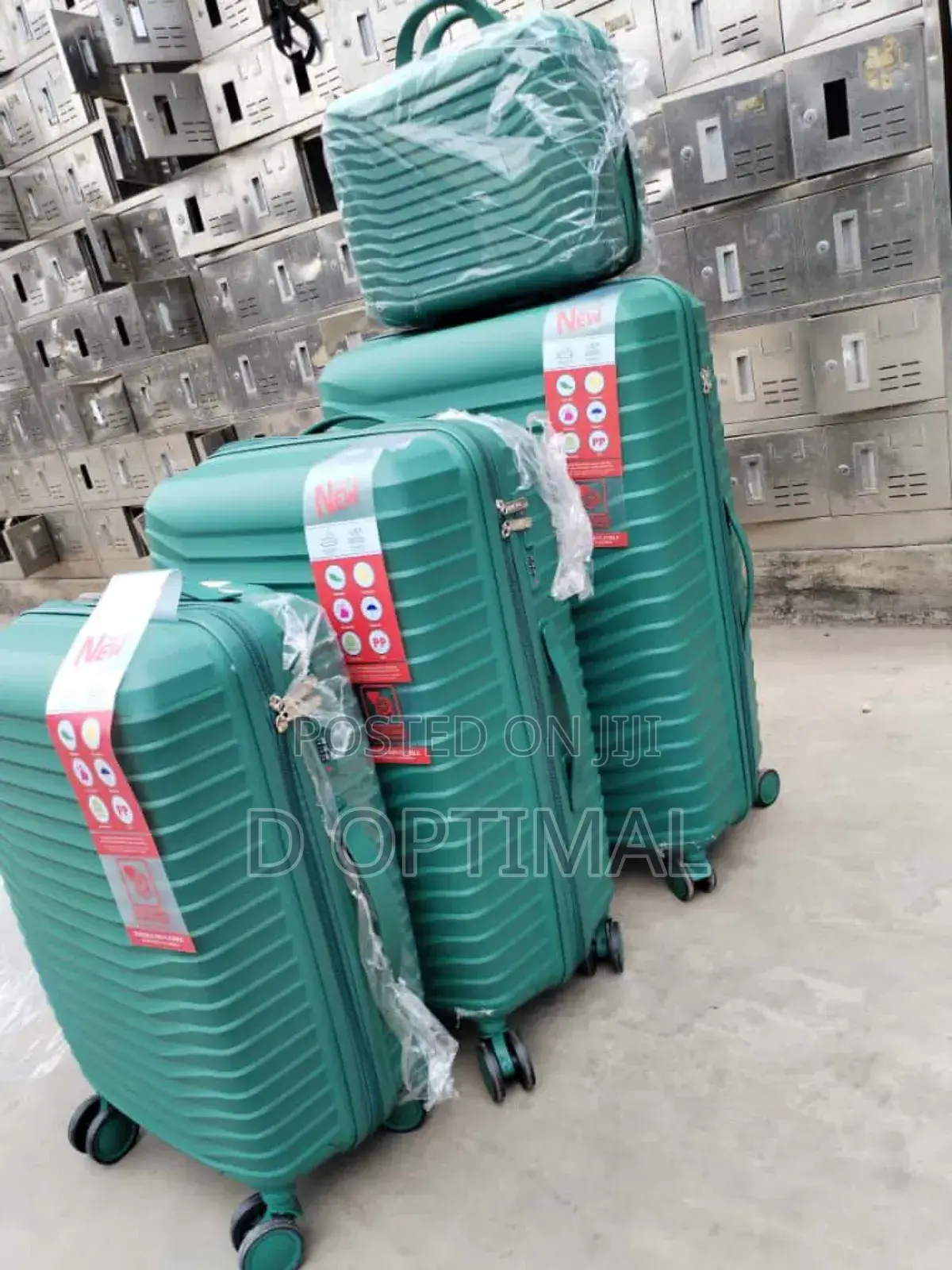 Set Of Unbreakable Travelling Boxes.