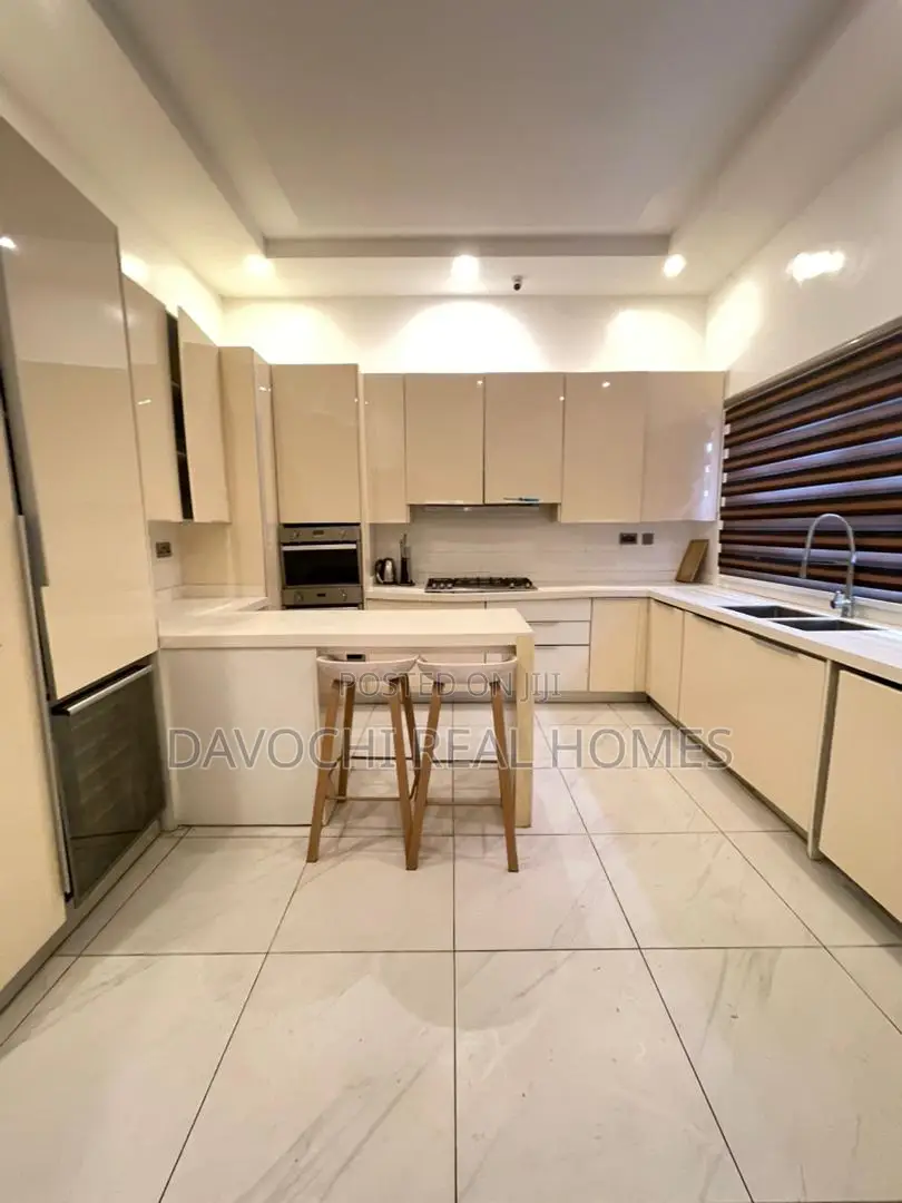 Furnished 5bdrm Duplex in Agungi, for rent