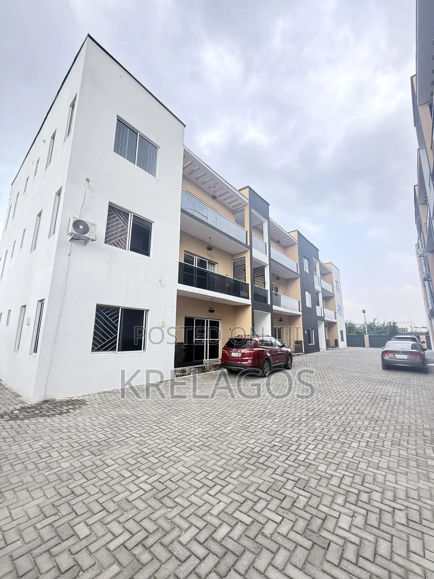 2bdrm Apartment in Ajah, Off Lekki-Epe Expressway for sale