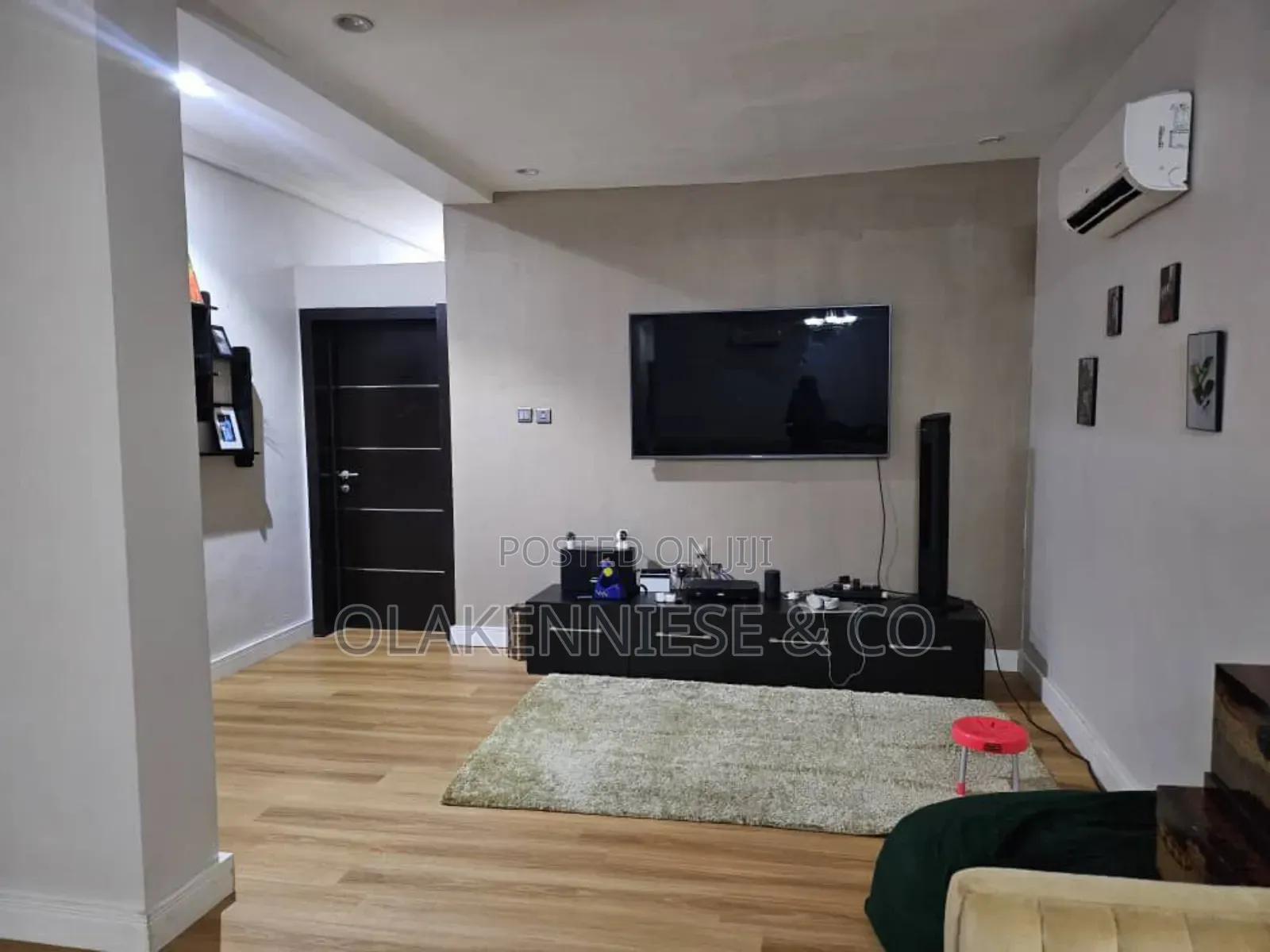 Furnished 3bdrm Block of Flats in Parkview for sale