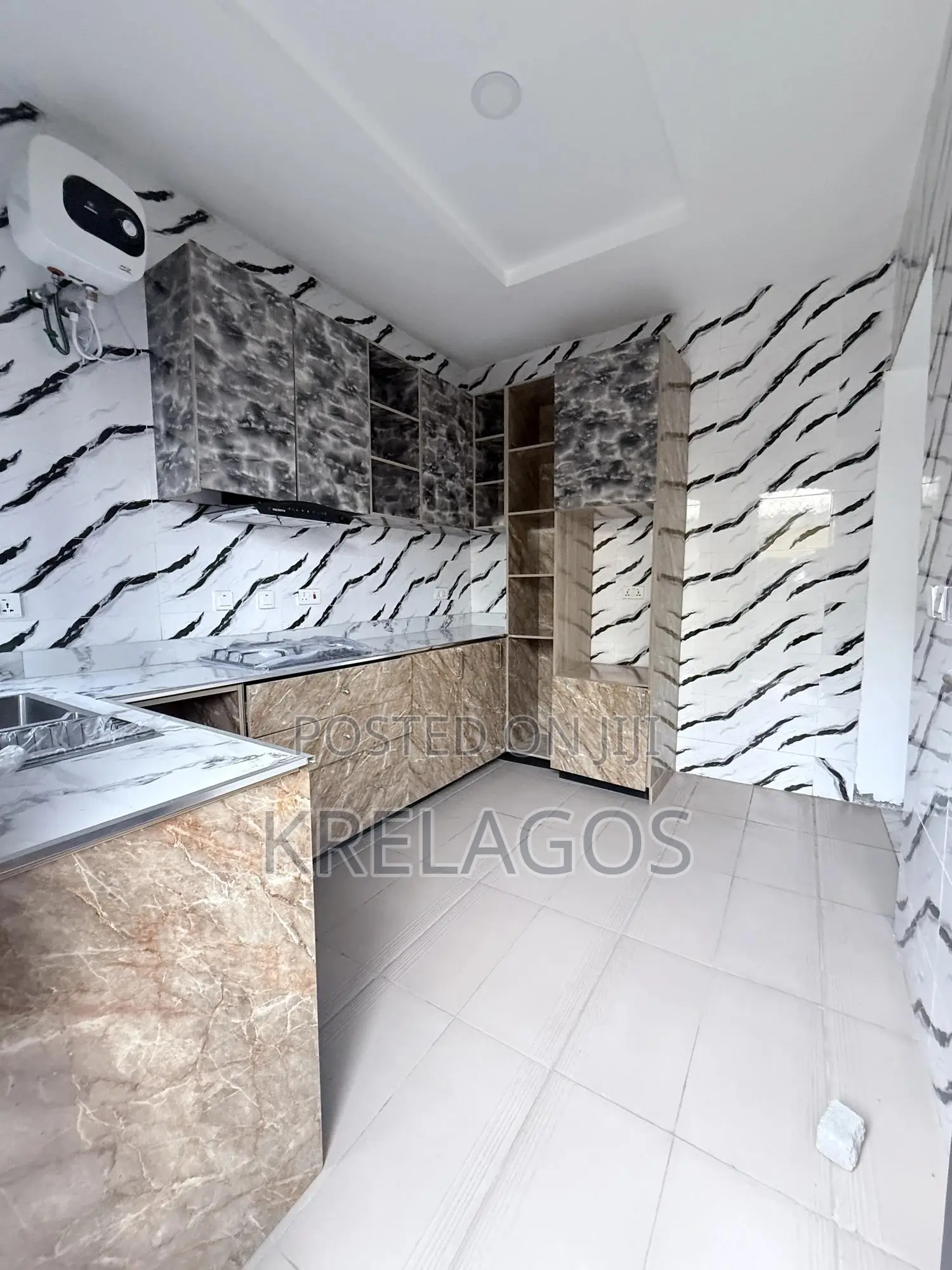 3bdrm Duplex in Ajah, Off Lekki-Epe Expressway for sale