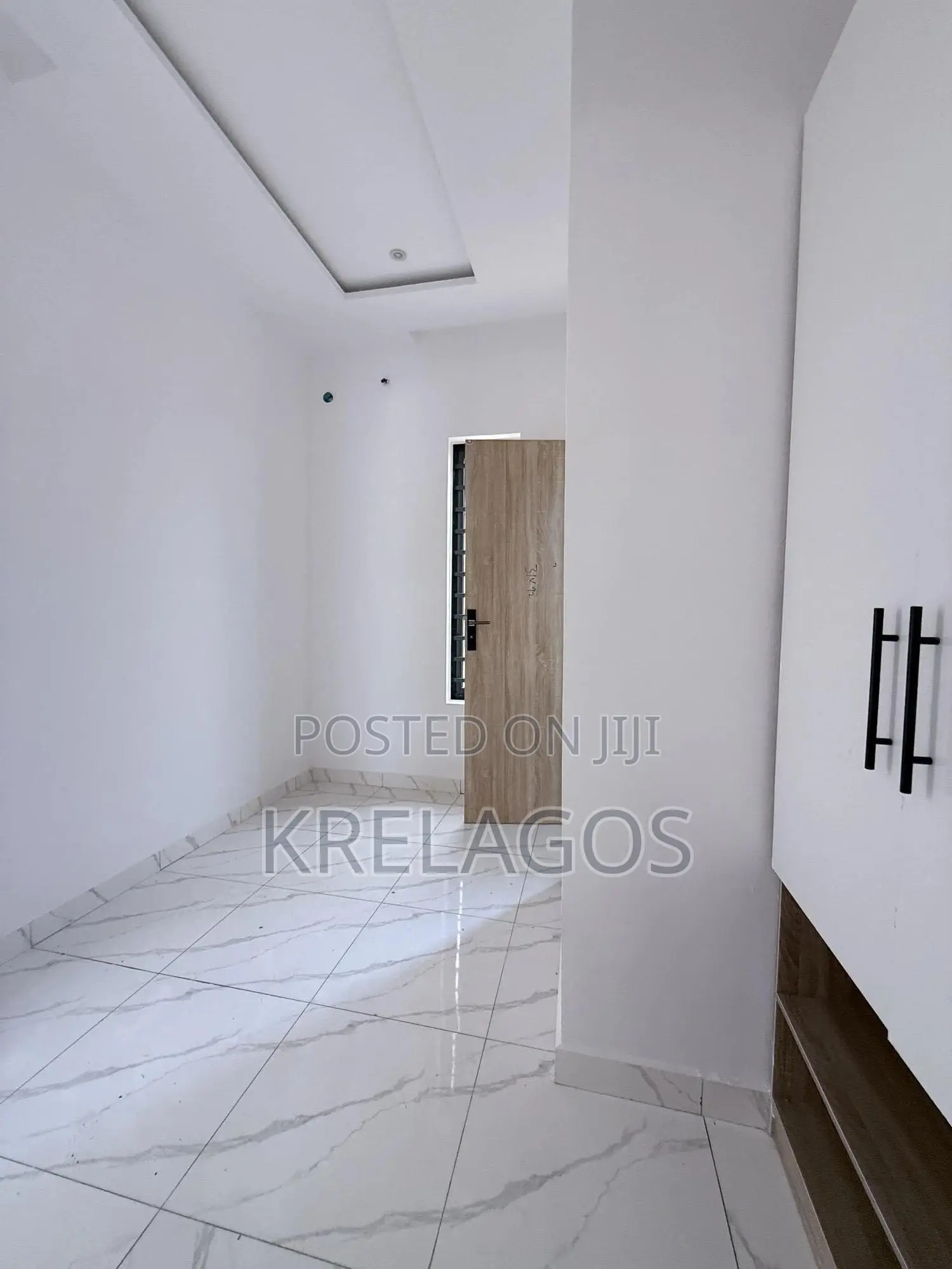 4bdrm Duplex in Ajah, Off Lekki-Epe Expressway for sale