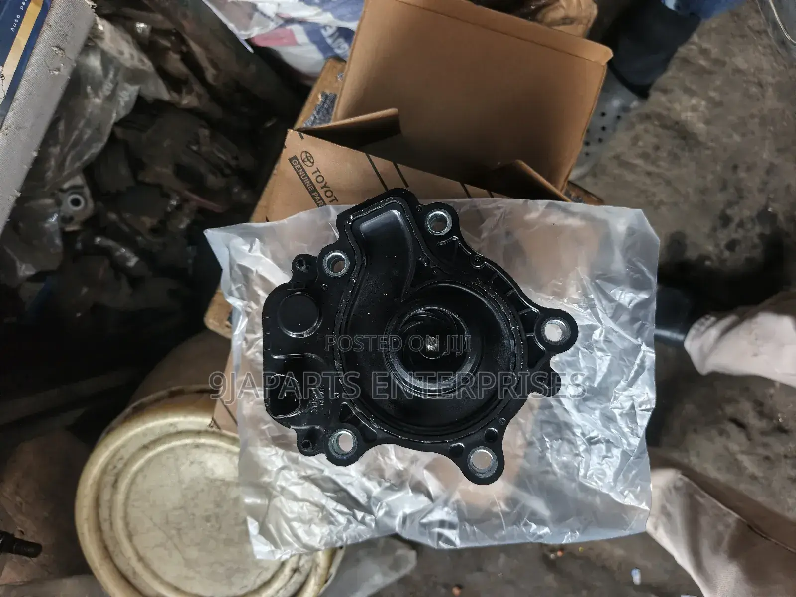 Aisin Electric Water Pump for 2010-2015 Toyota Prius [Japan]