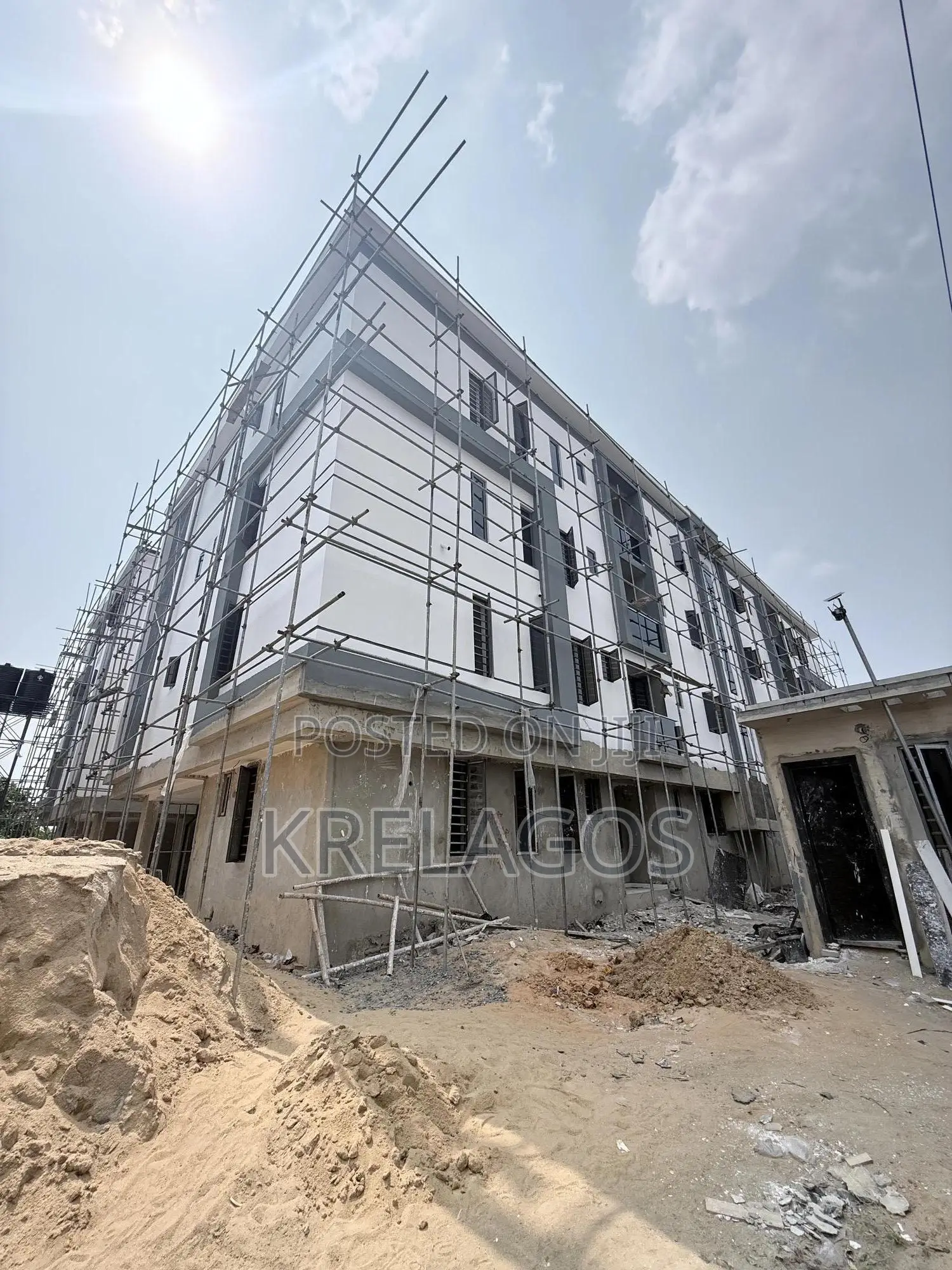 2bdrm Apartment in Ajah, Off Lekki-Epe Expressway for sale
