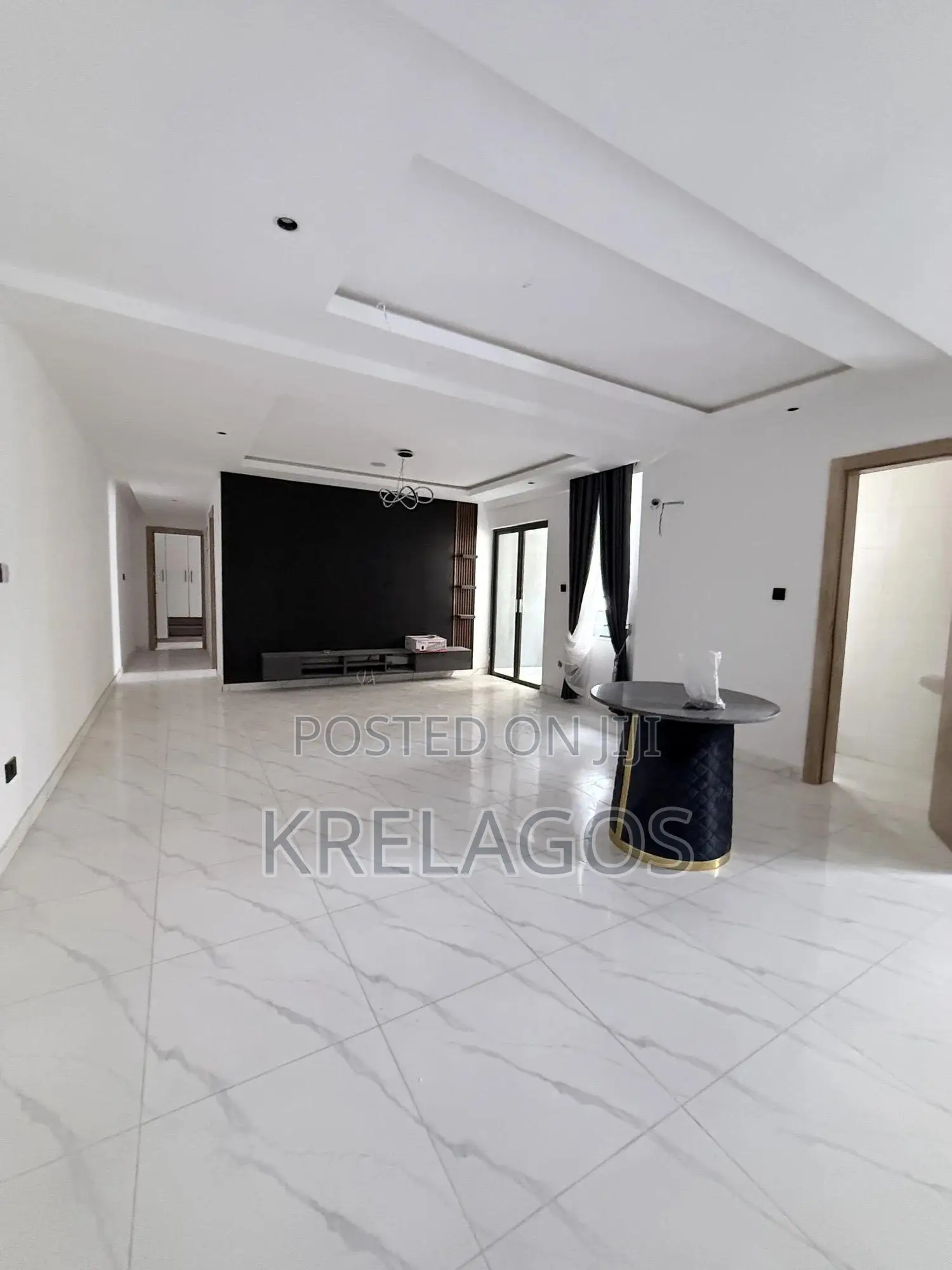 2bdrm Apartment in Ajah, Off Lekki-Epe Expressway for sale