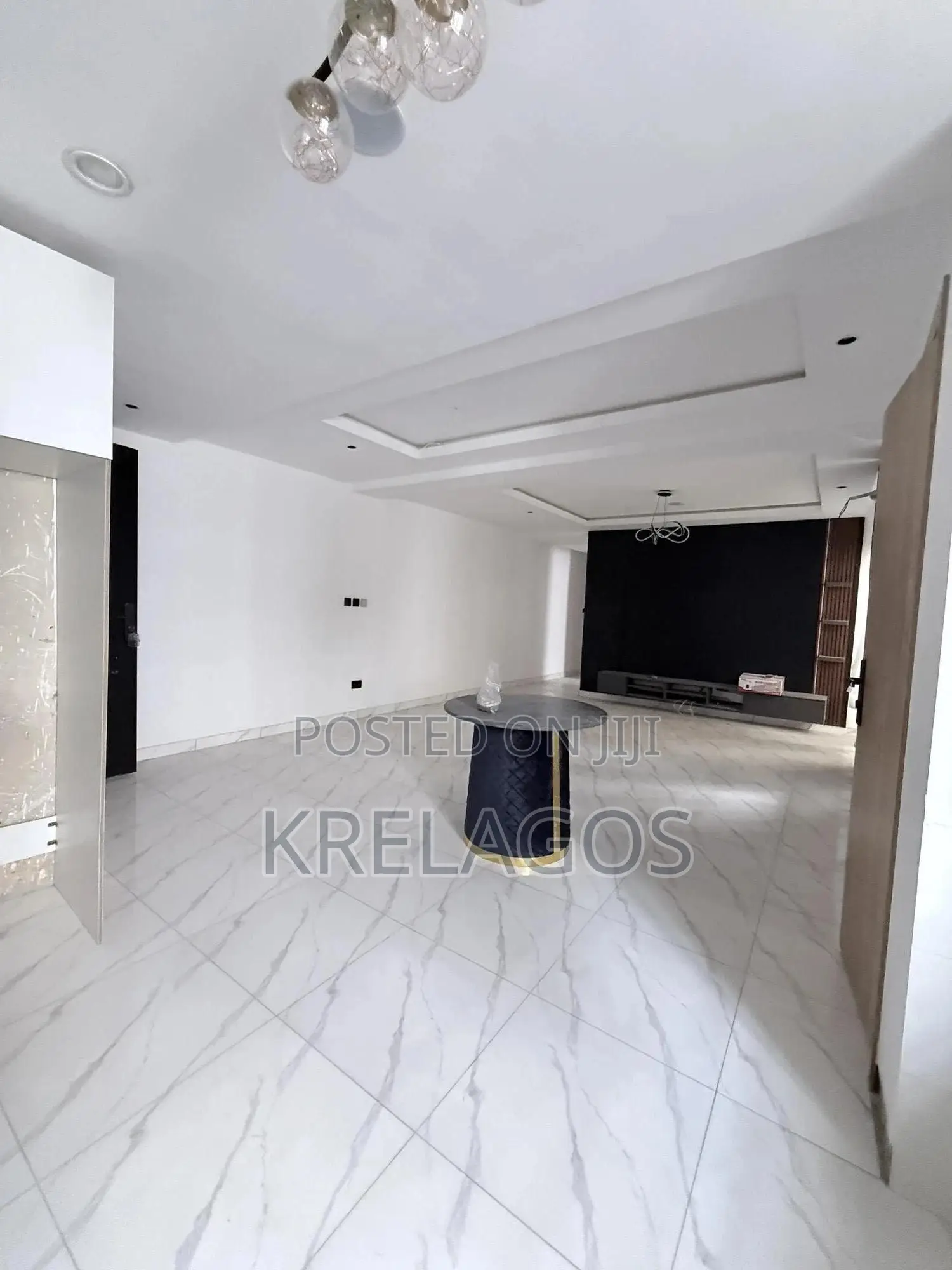 2bdrm Apartment in Ajah, Off Lekki-Epe Expressway for sale