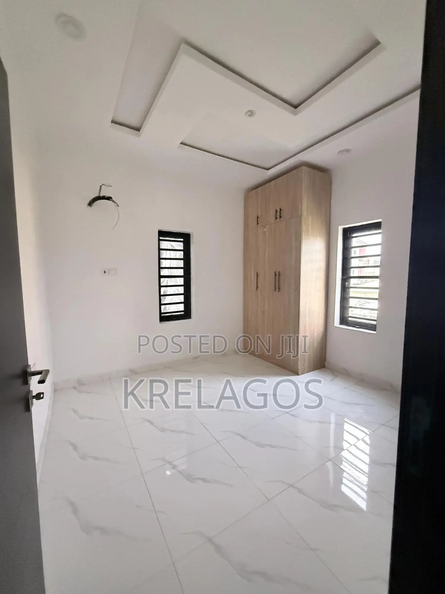 4bdrm Duplex in Ajah, Off Lekki-Epe Expressway for sale