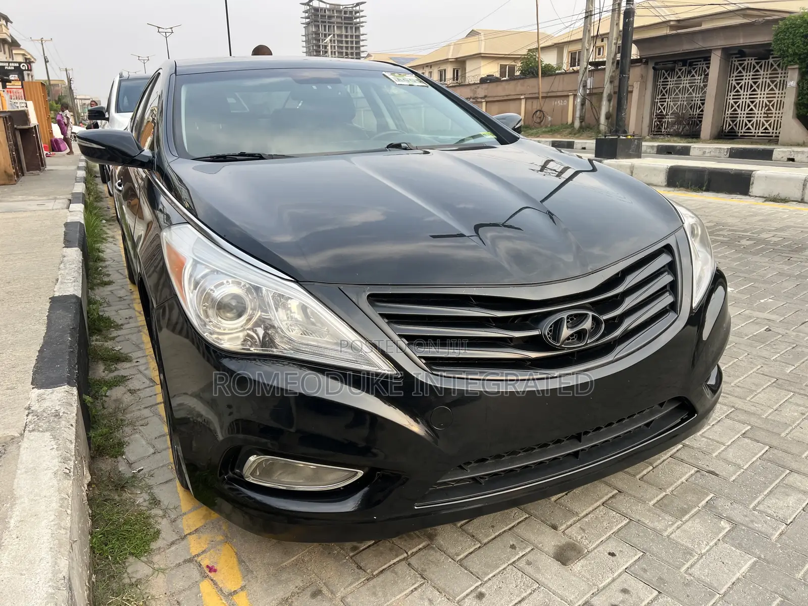 Hyundai Azera 3.3L 2013 Black