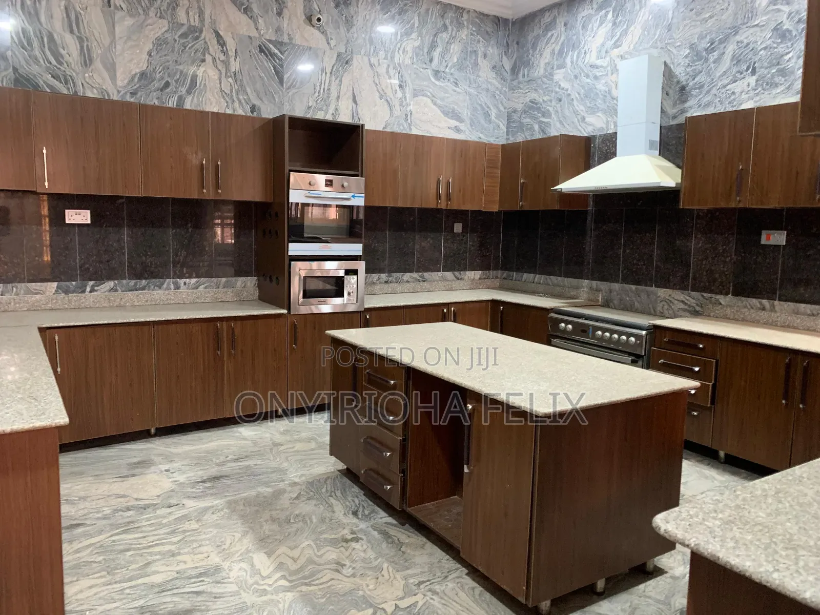 4bdrm Duplex in Katampe Extension for rent