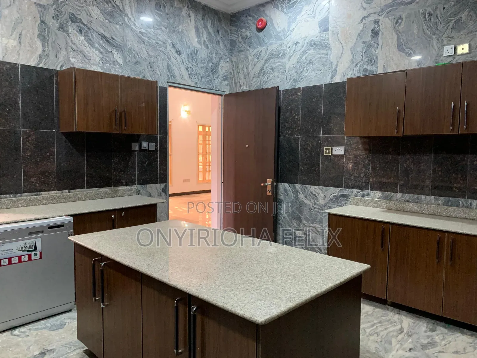 4bdrm Duplex in Katampe Extension for rent