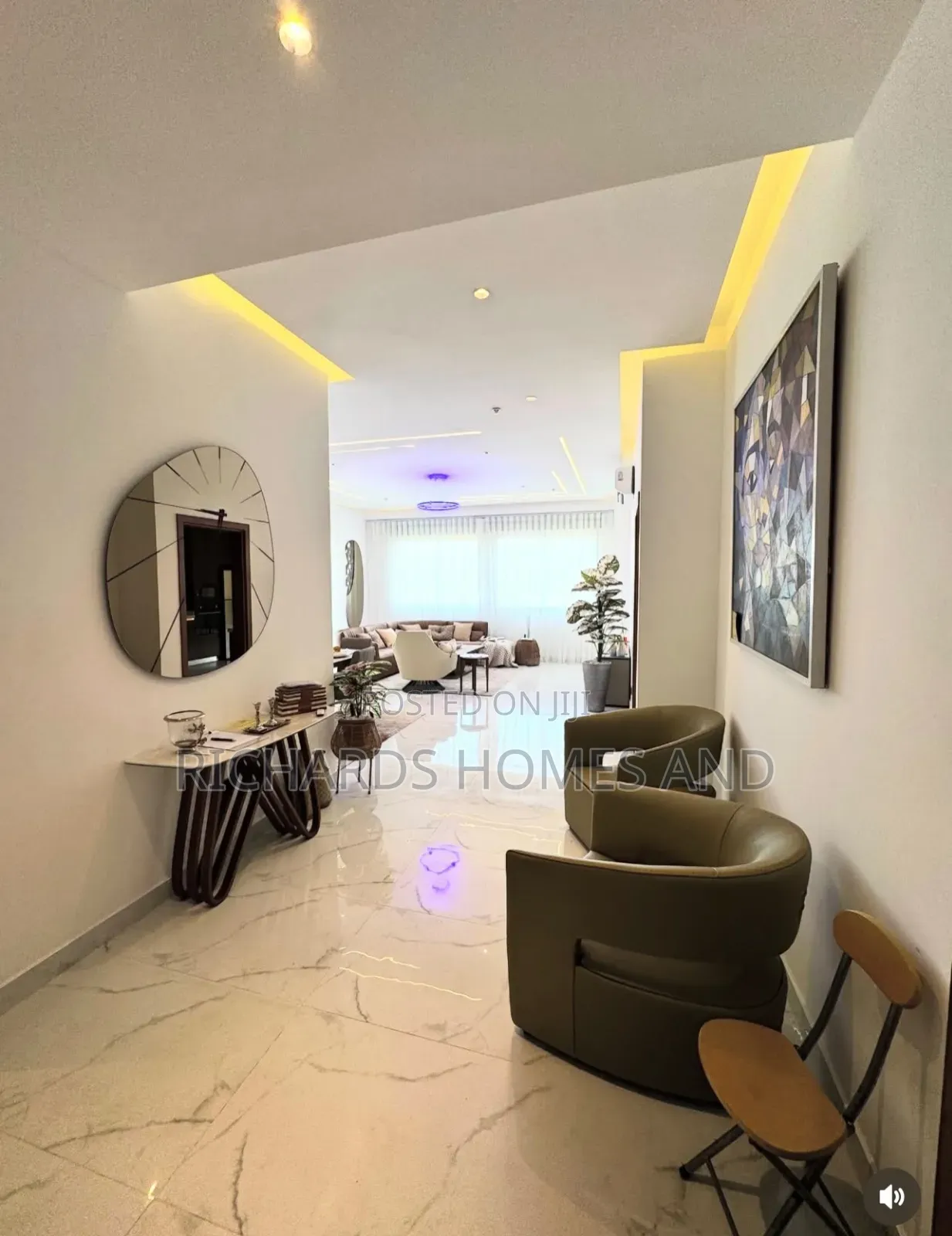 Furnished 3bdrm Apartment in Victoria Island for sale