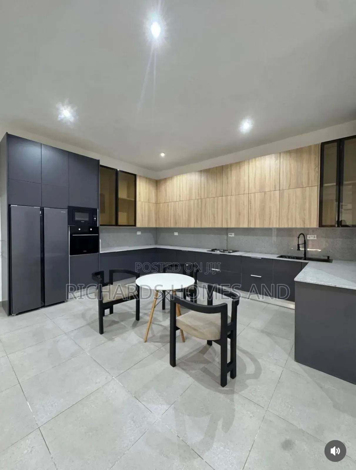 3bdrm Apartment In Ikate For Sale