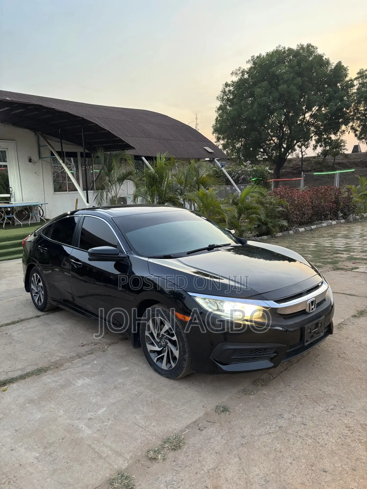 Honda Civic LX Hatchback 2018 Black
