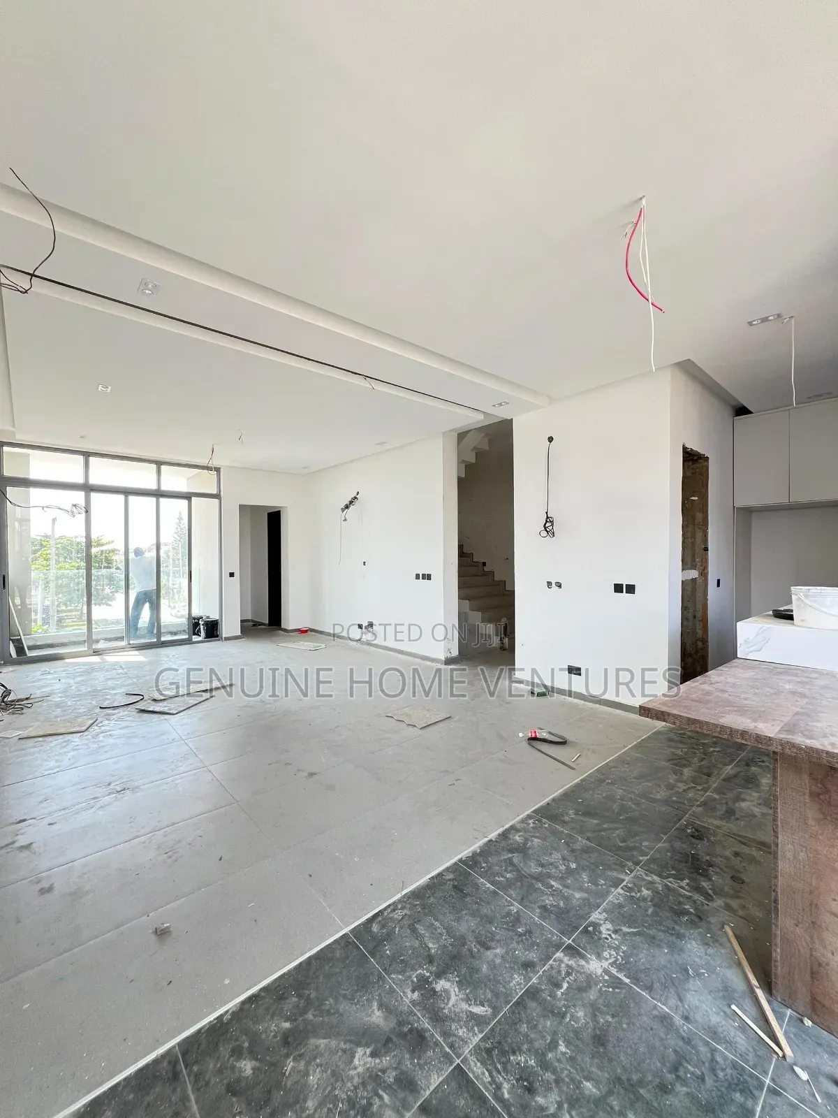 3bdrm Duplex in Lekki Phase for sale