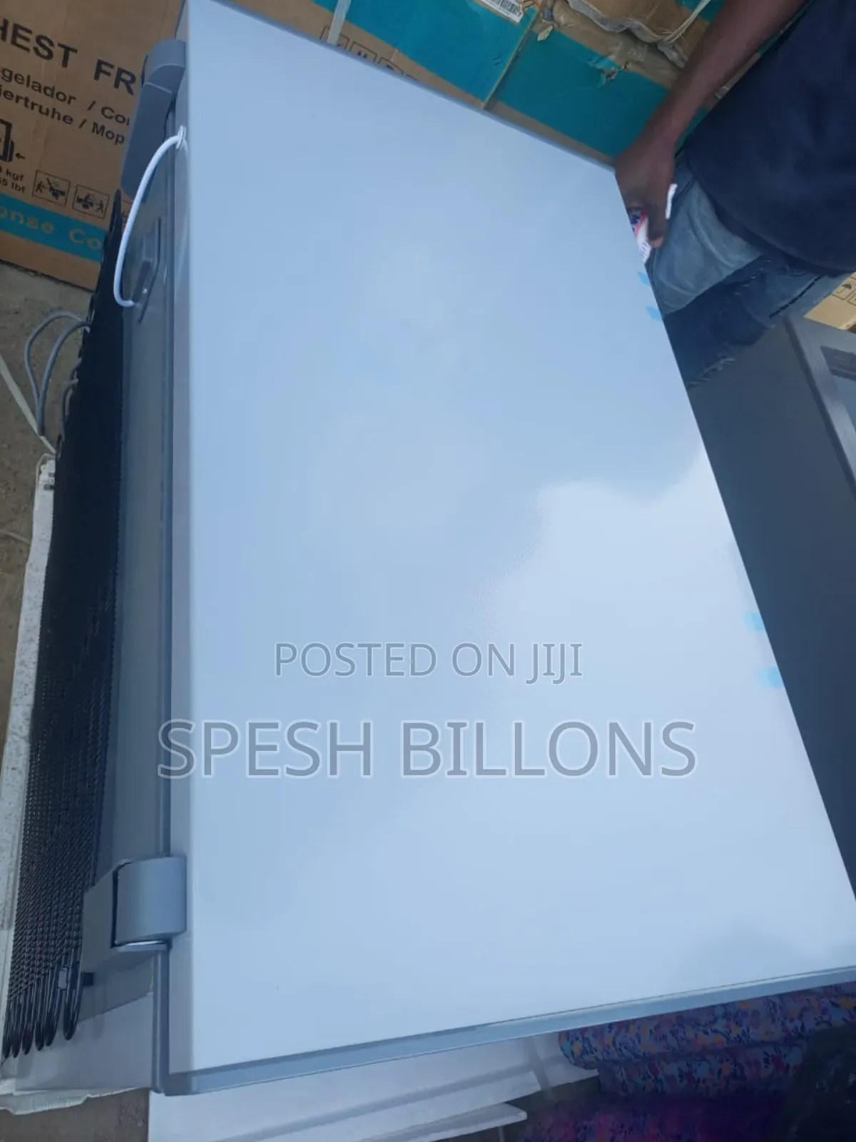 Skyrun 200 LTRS Deep Freezer, Ice Maker, Freezing Saves Energy