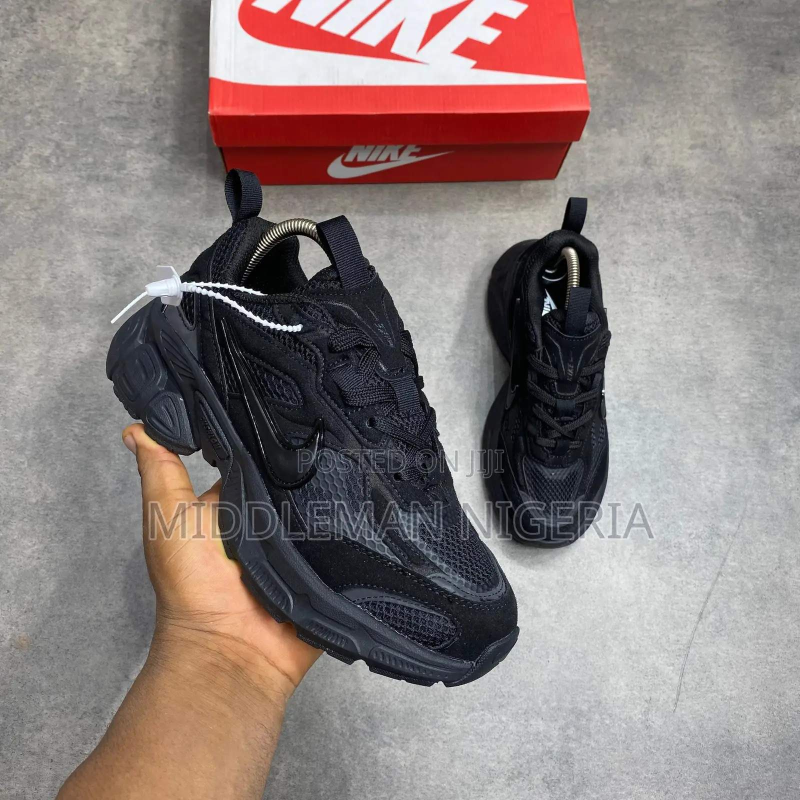 Nike Runtekk Triple Black Sneakers