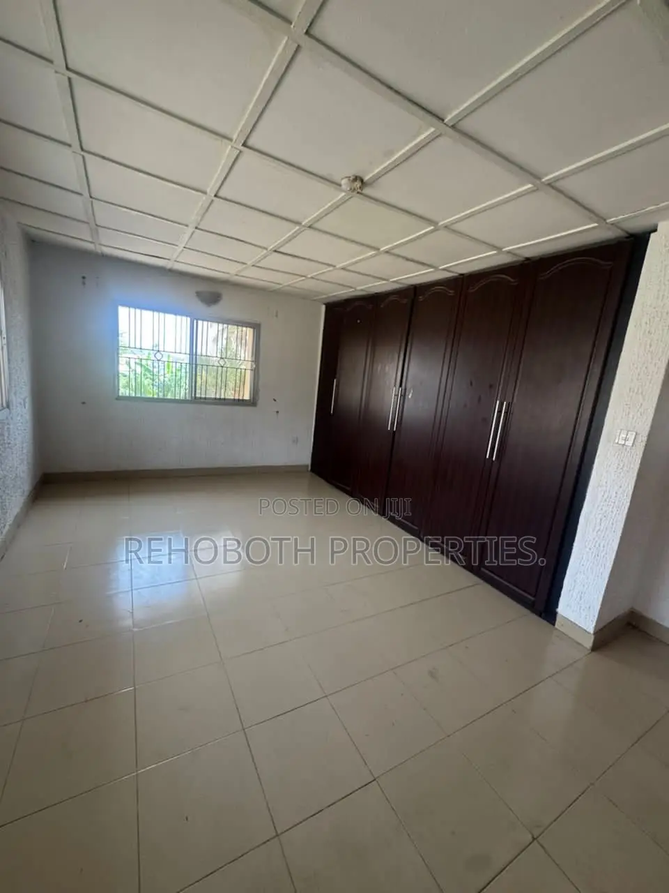 4bdrm Duplex in Oluyole for rent