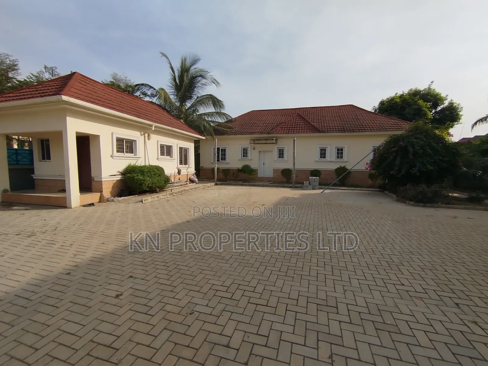 4bdrm Duplex in Katampe Extension for rent