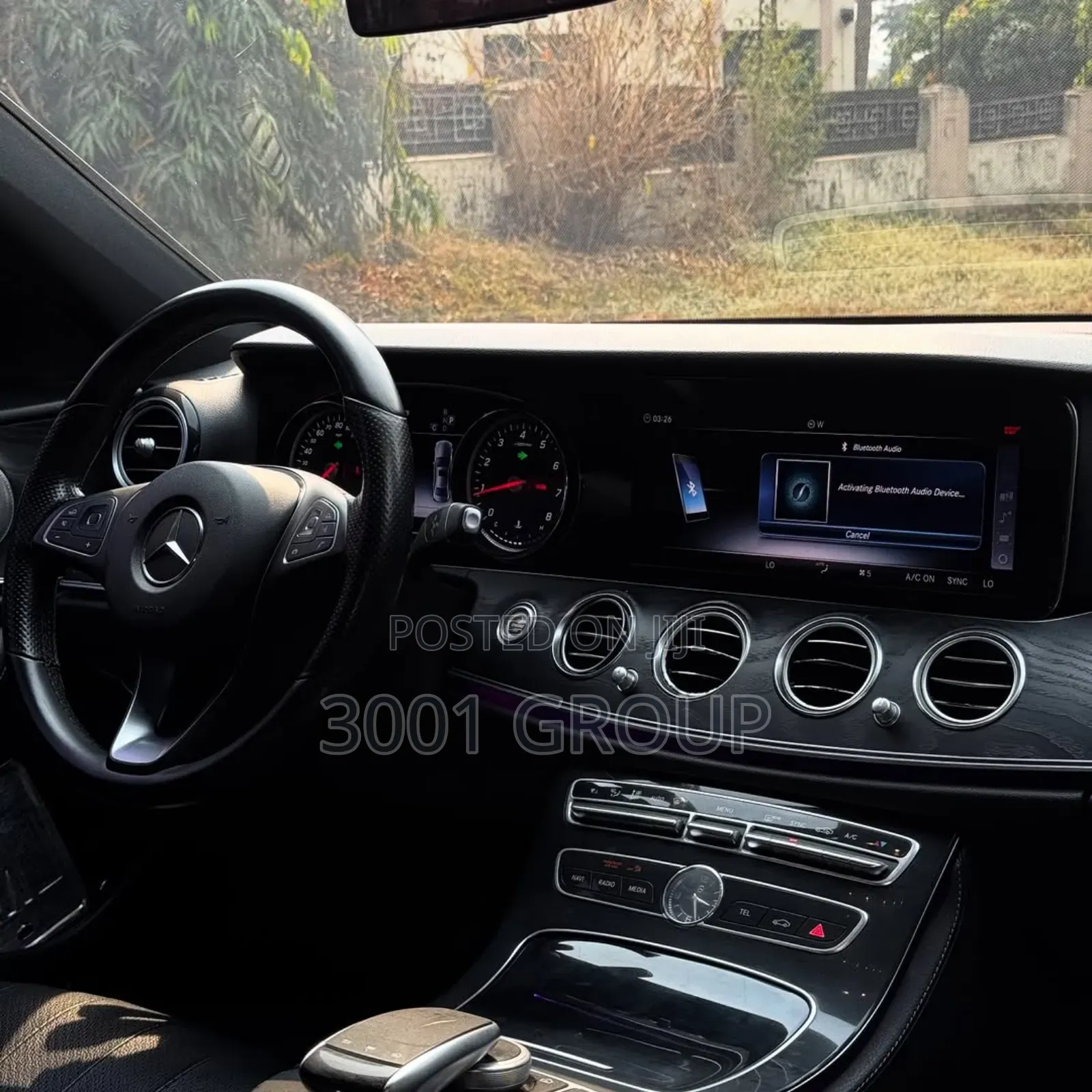 Mercedes-Benz E300 4Matic AWD Sedan (2.0L 4cyl 9A) 2017 Black