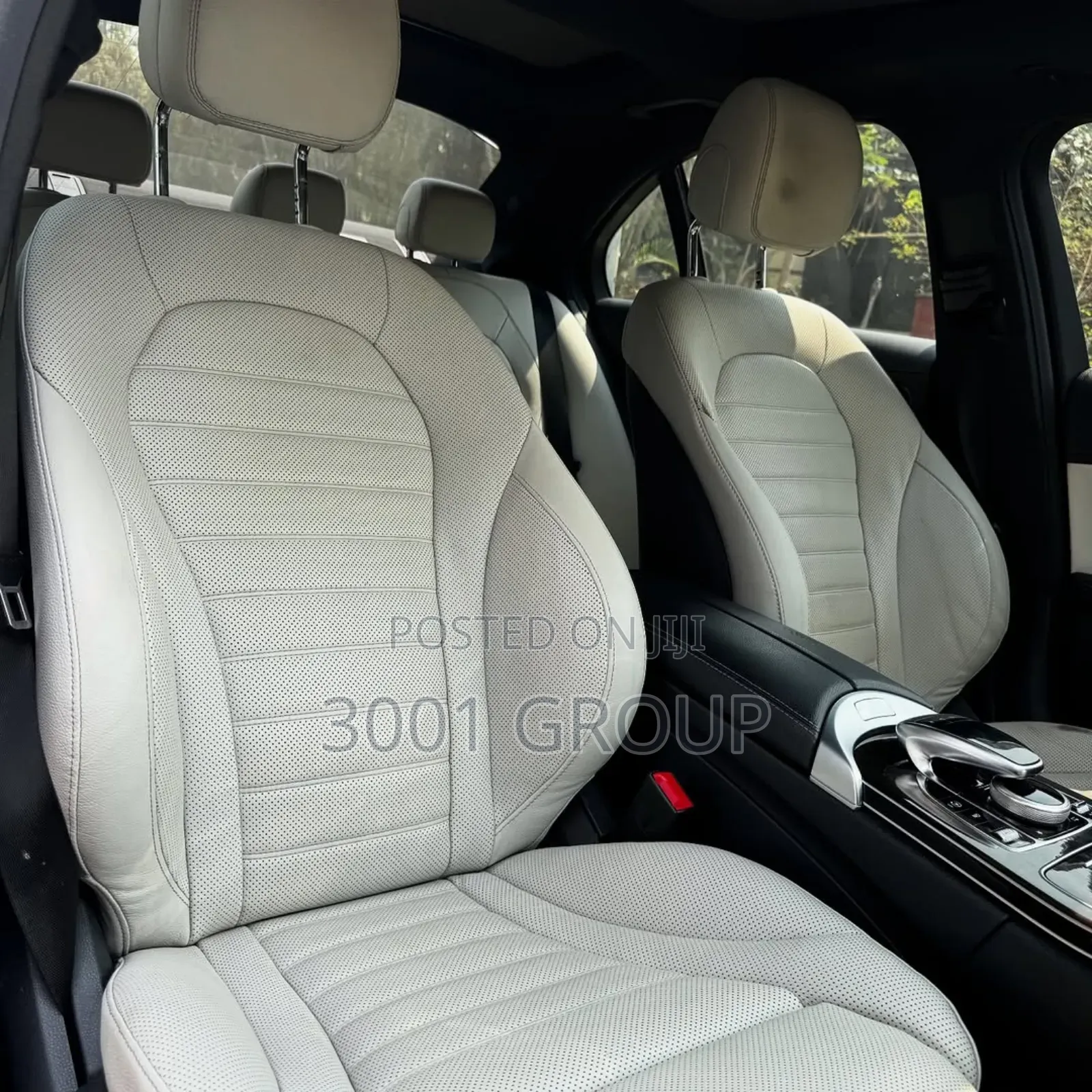 Mercedes-Benz C400 2016 Silver