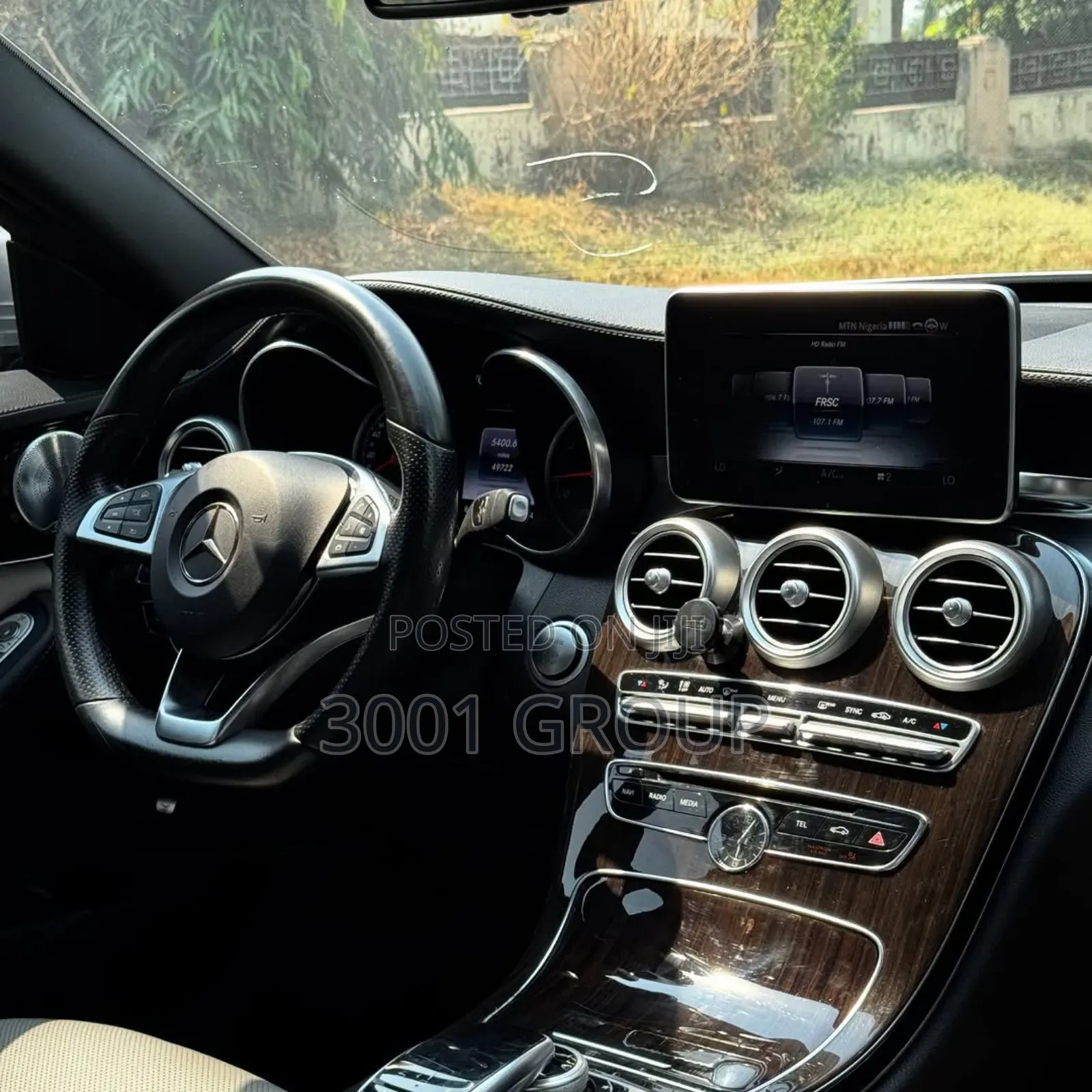 Mercedes-Benz C400 2016 Silver