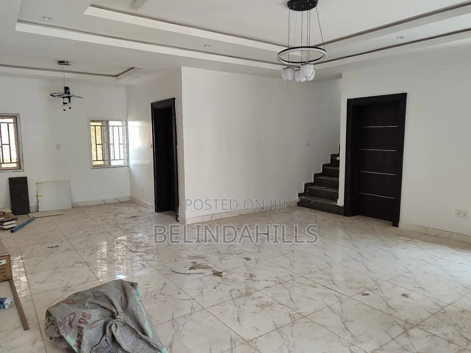 4bdrm Townhouse/Terrace in Idu for sale