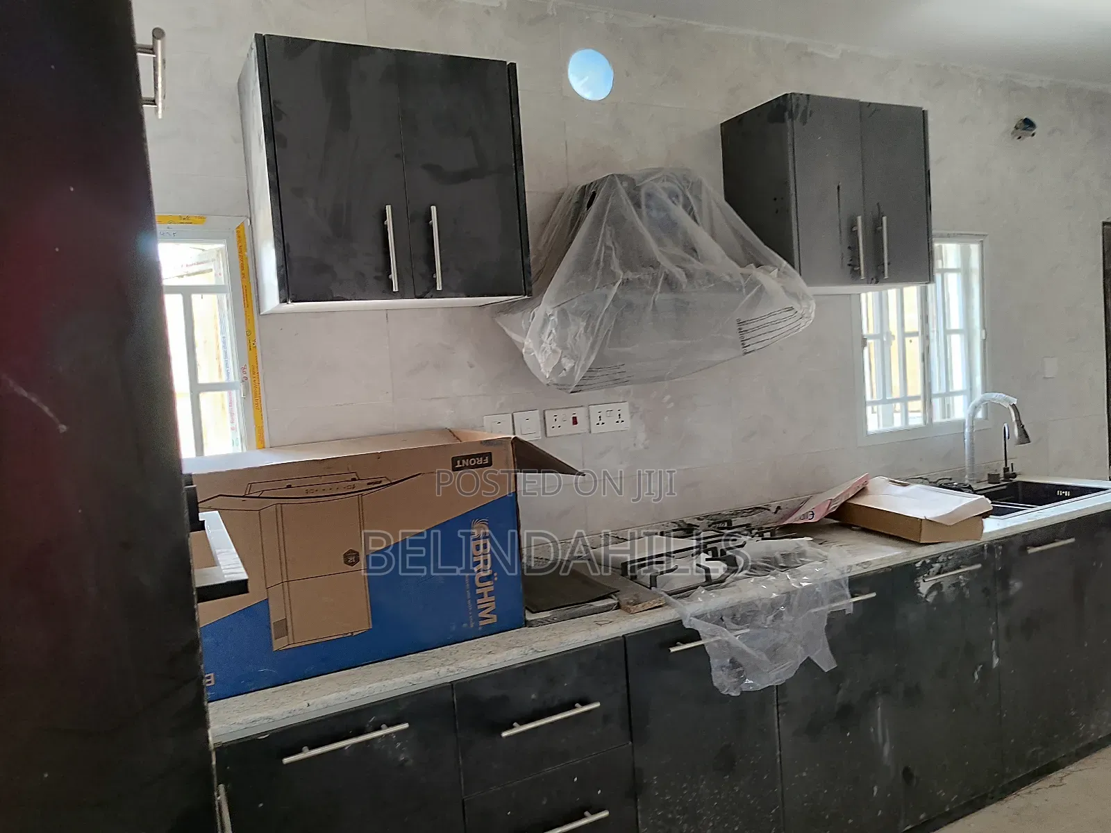 4bdrm Townhouse/Terrace in Idu for sale