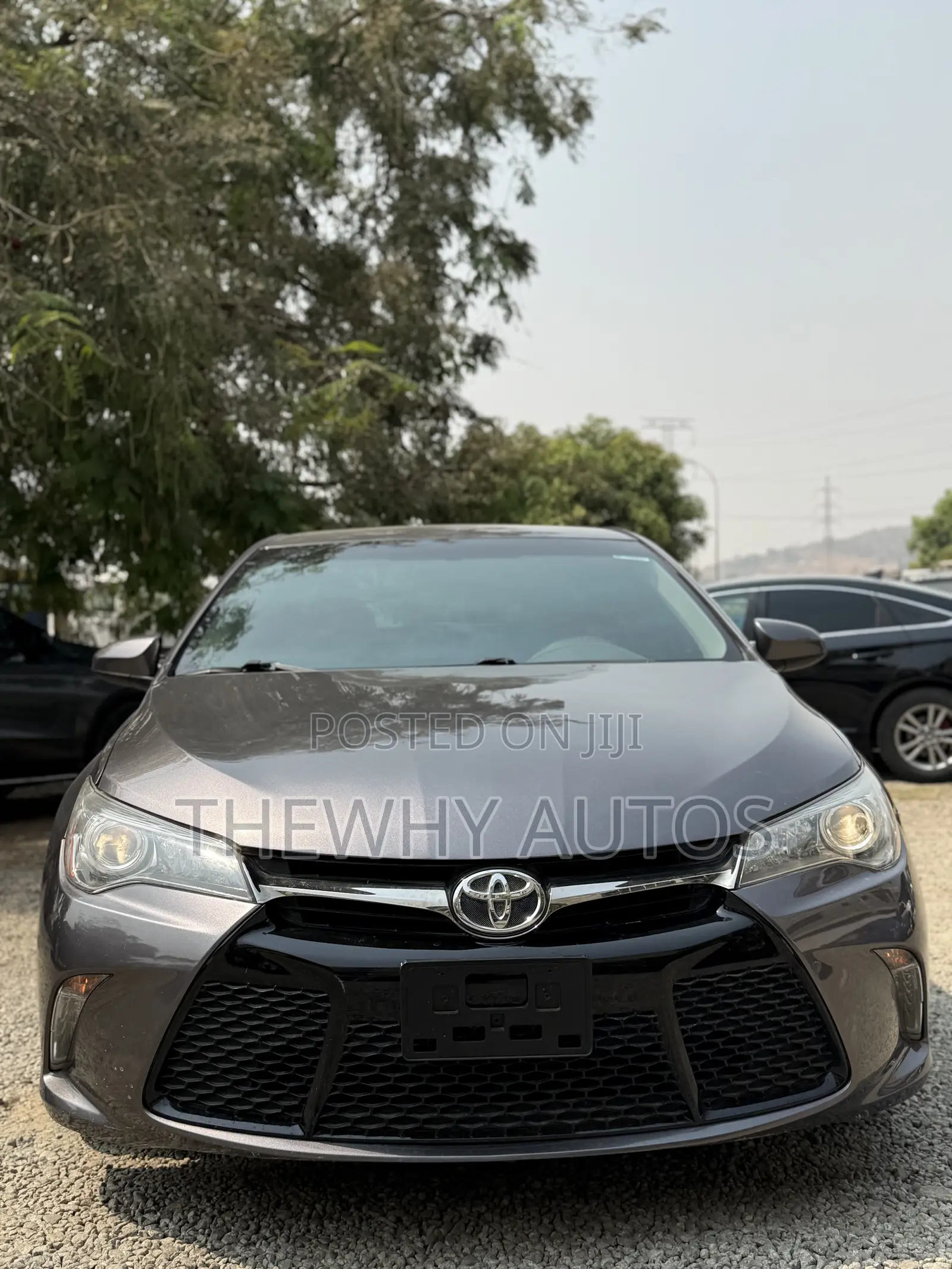 Toyota Camry XSE 4dr Sedan (2.5l 4cyl 6A) 2016 Gray