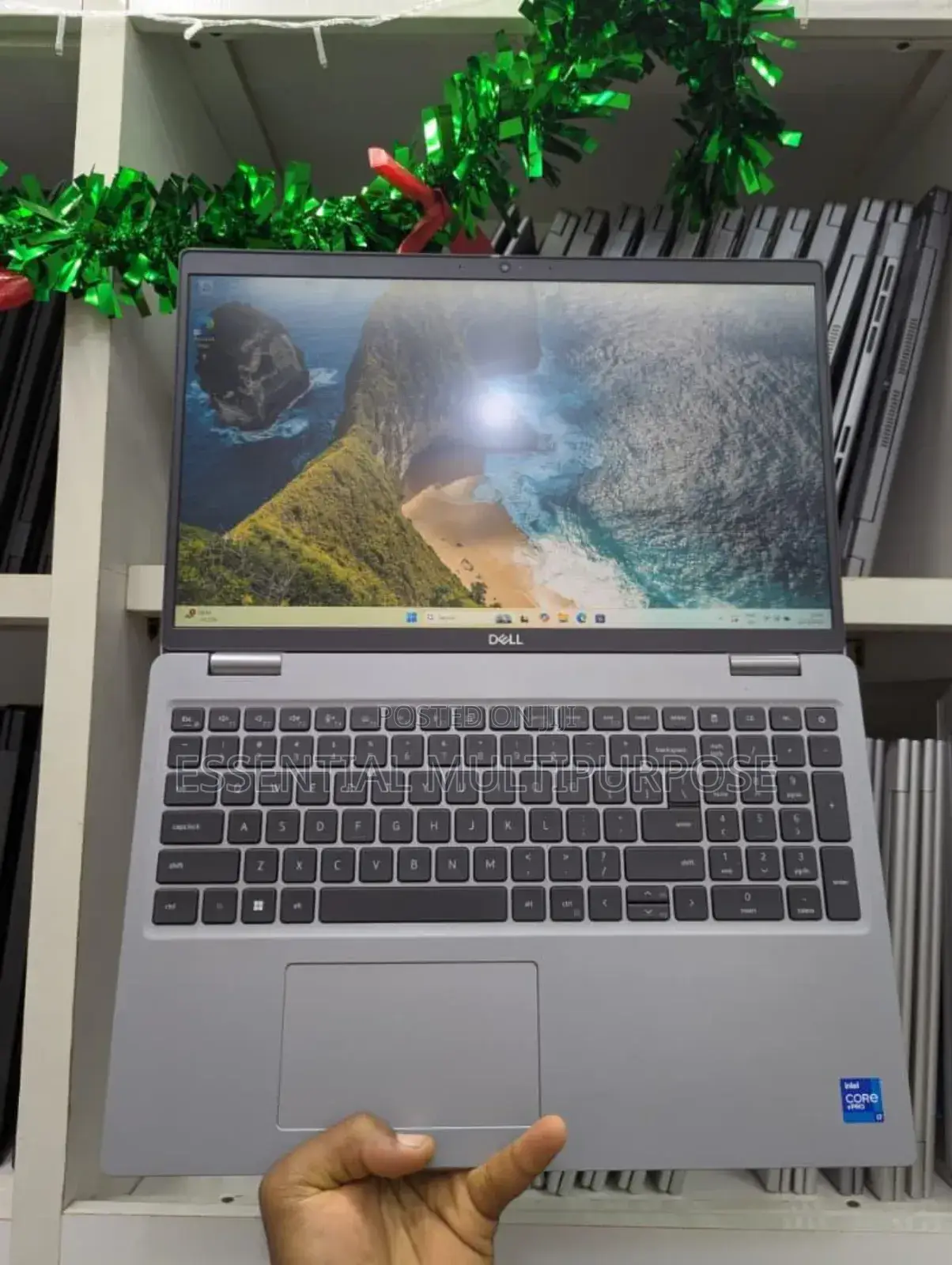 Laptop Dell Precision 3570 32GB Intel Core i7 SSD 512GB