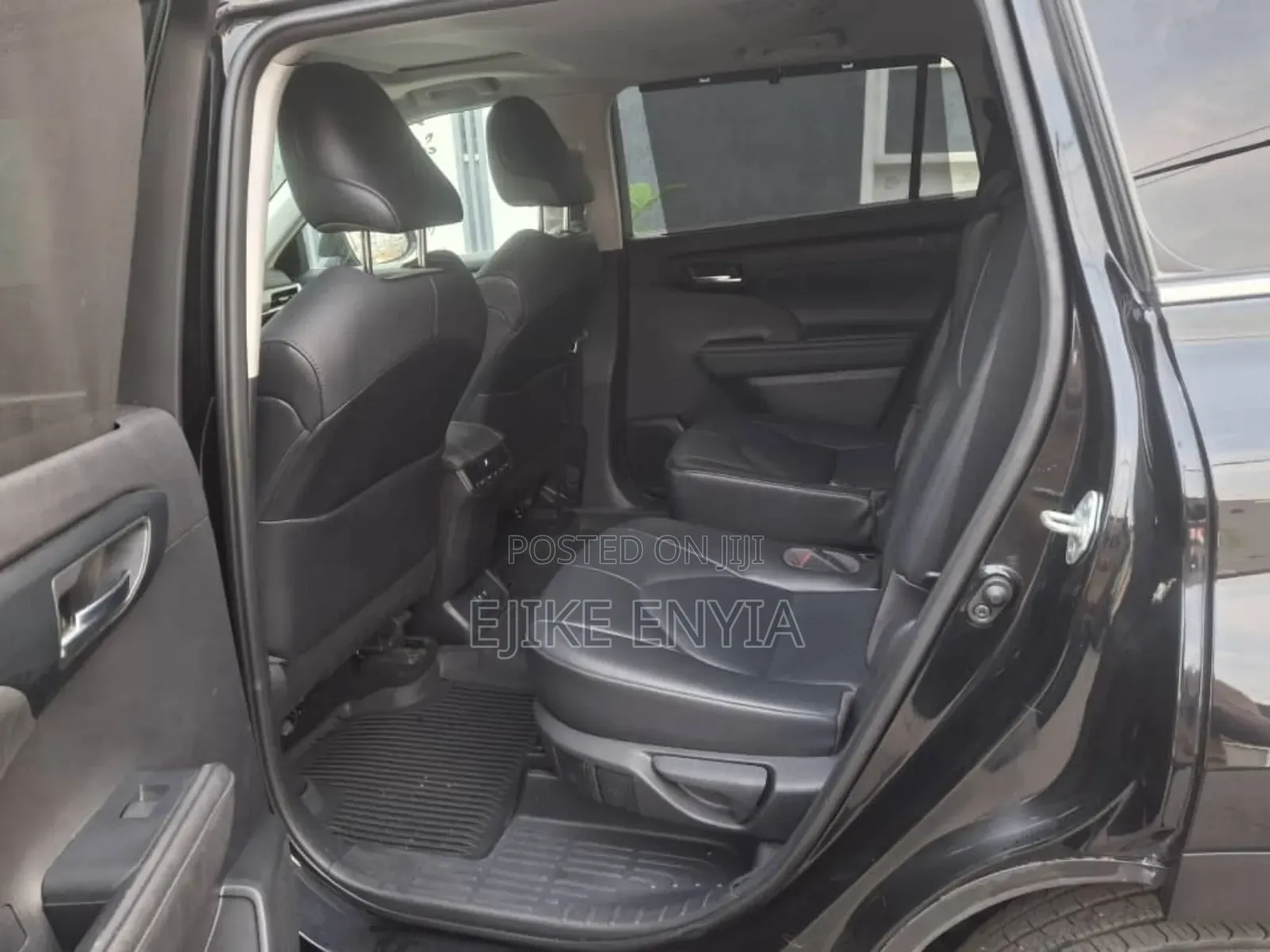 Toyota Highlander XLE 2021 Black