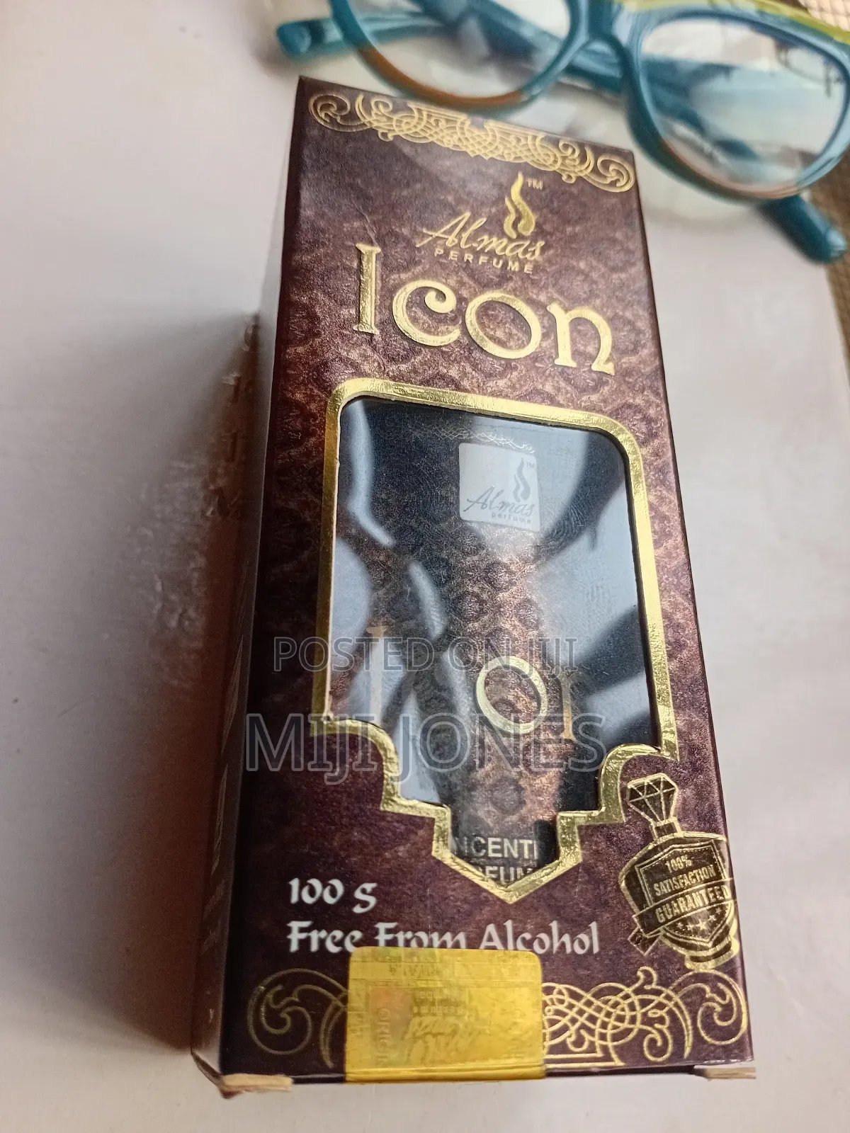 *Icon 100 Ml Perfume Oil – 24‐Hour Long‐Lasting Scent On Fabric* 🌟