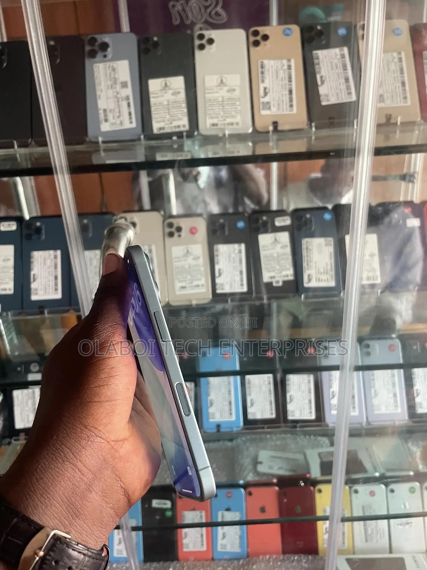 Apple iPhone 16 128 GB Blue