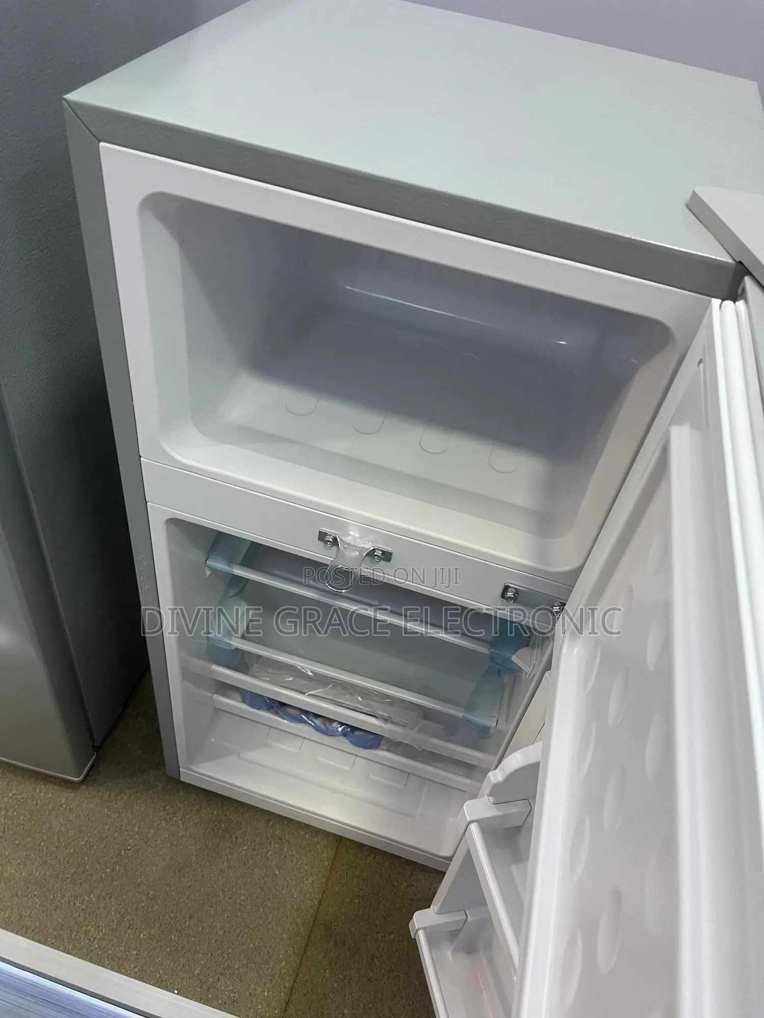 Brand New 85bcd Skyrun Double Door Refrigerator