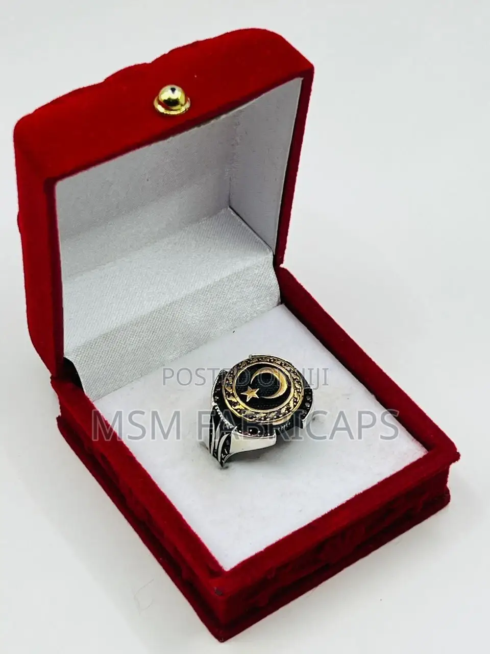 Azurfa (Silver Ring)