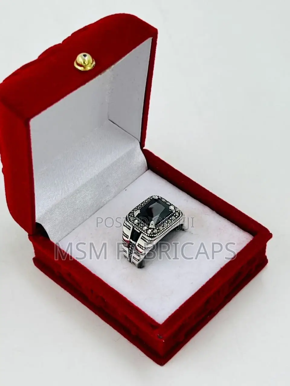 Azurfa (Silver Rings)